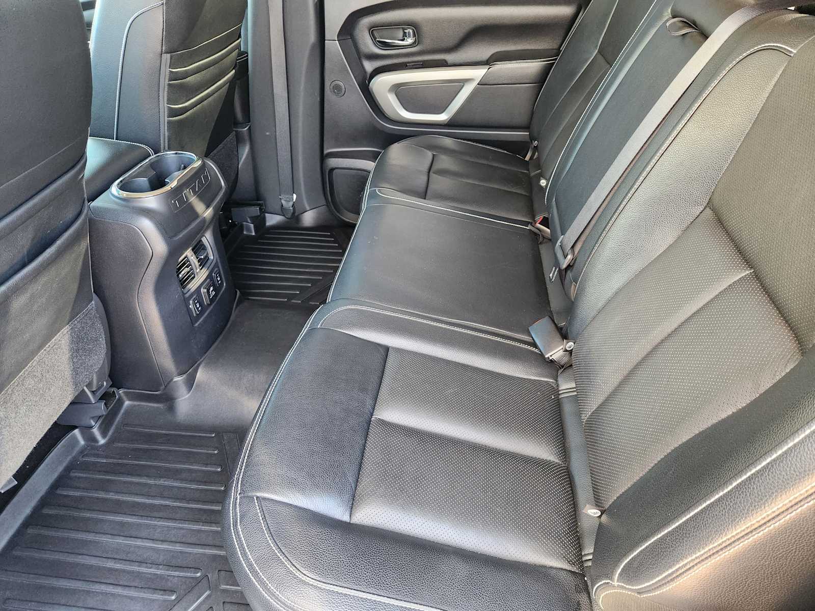 Thumbnail: 2018 Nissan Titan - 9