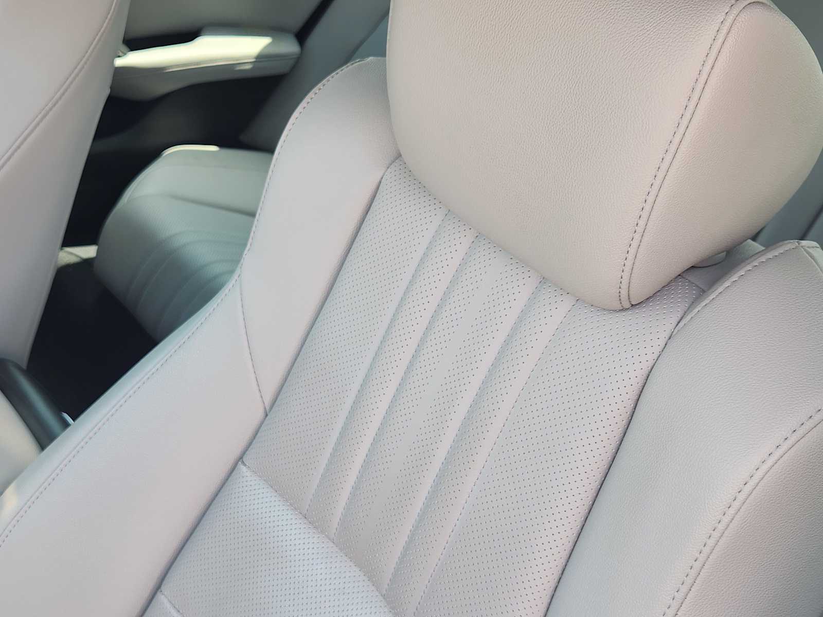 2019 Honda Accord Touring 24