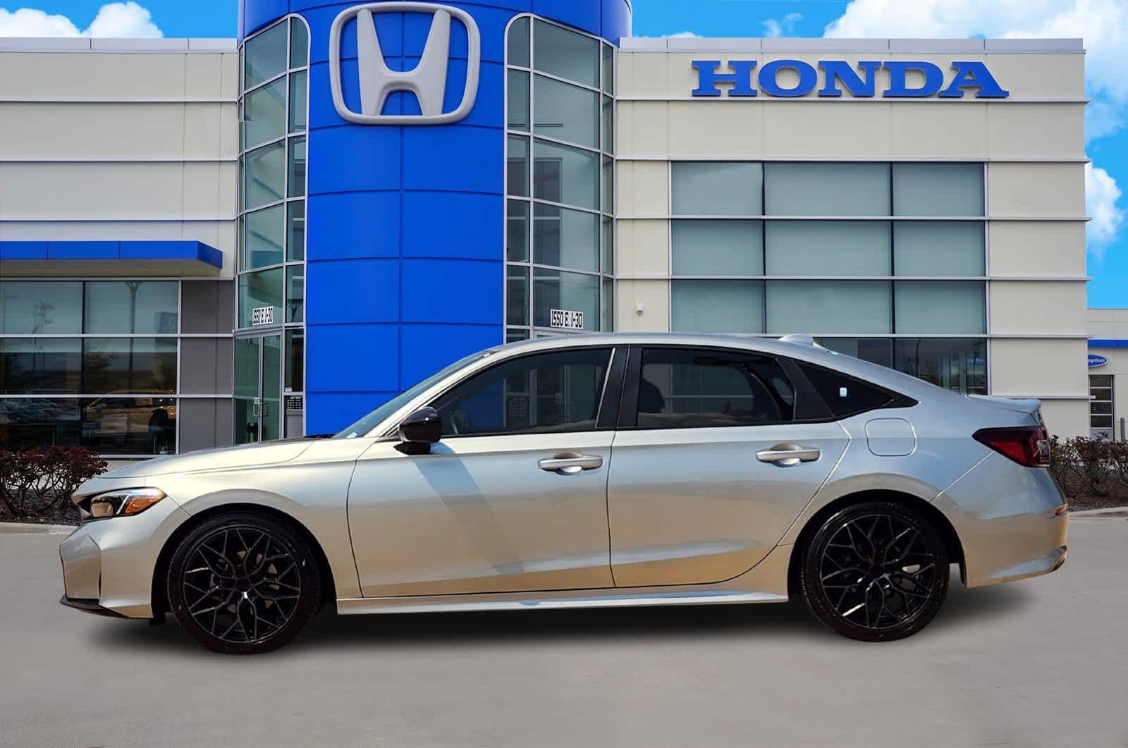 Thumbnail: 2025 Honda Civic - 3