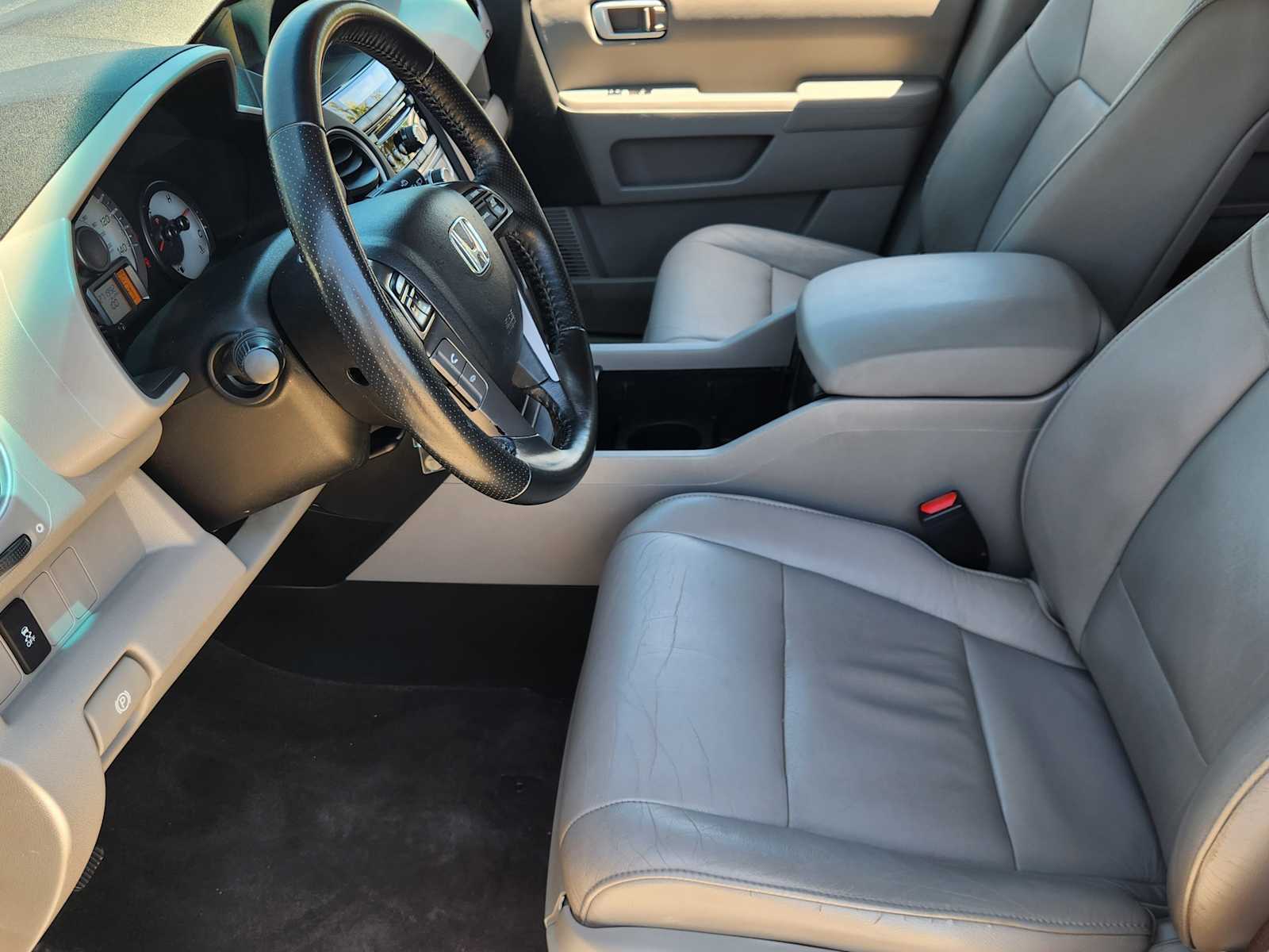 Thumbnail: 2012 Honda Pilot - 11