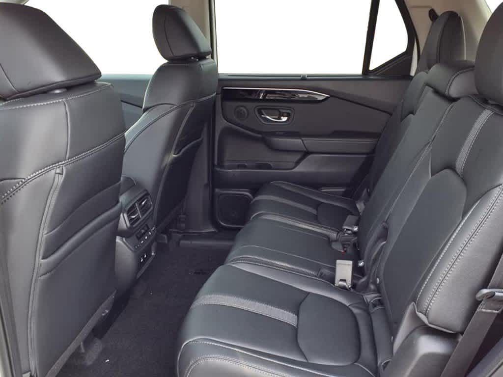 Thumbnail: 2026 Honda Pilot - 21