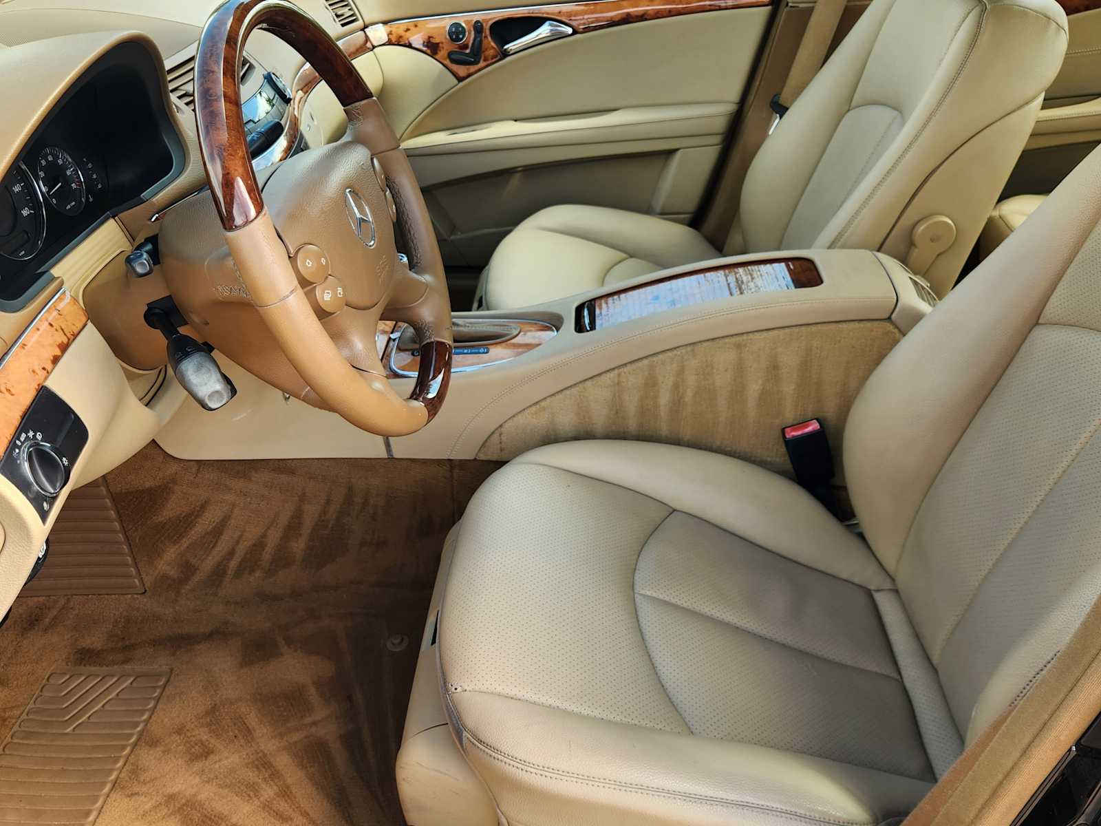 Thumbnail: 2009 Mercedes-Benz E-Class - 11