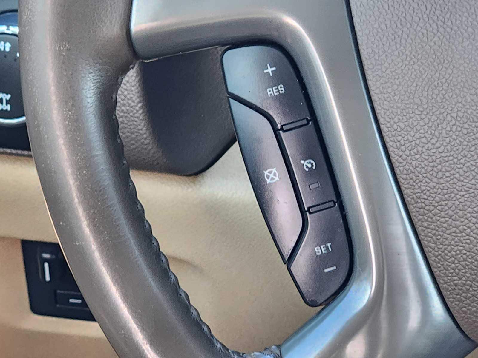 Thumbnail: 2013 Chevrolet Silverado 2500 - 31