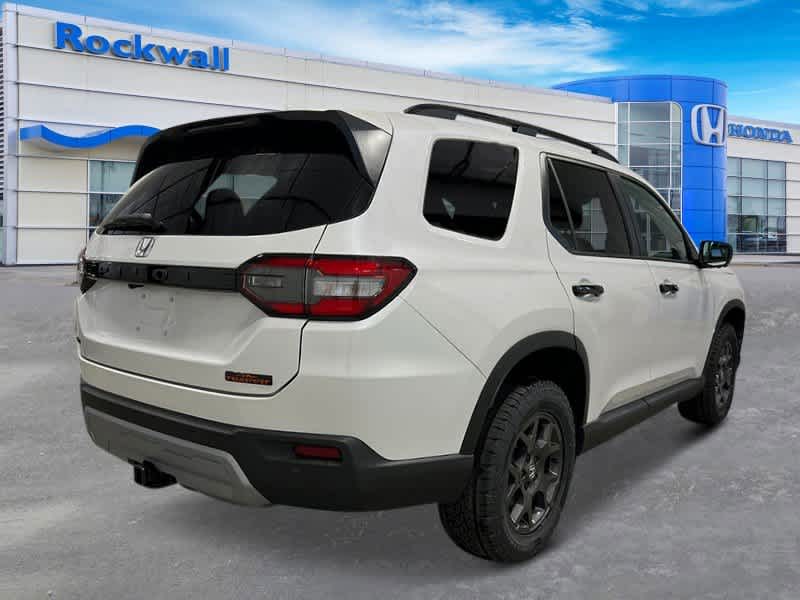 Thumbnail: 2025 Honda Pilot - 8