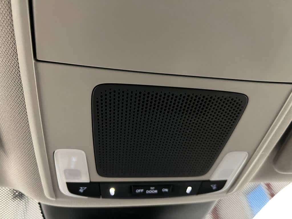 Thumbnail: 2025 Honda Pilot - 27