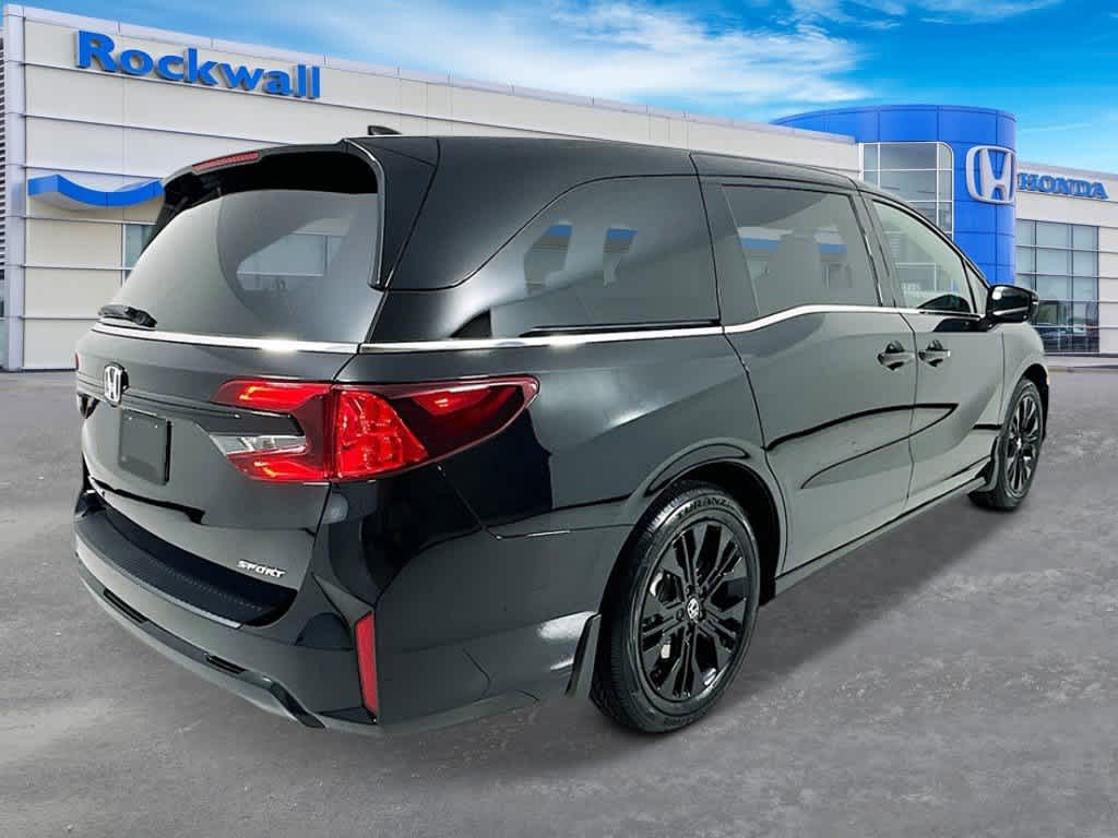 Thumbnail: 2026 Honda Odyssey - 5