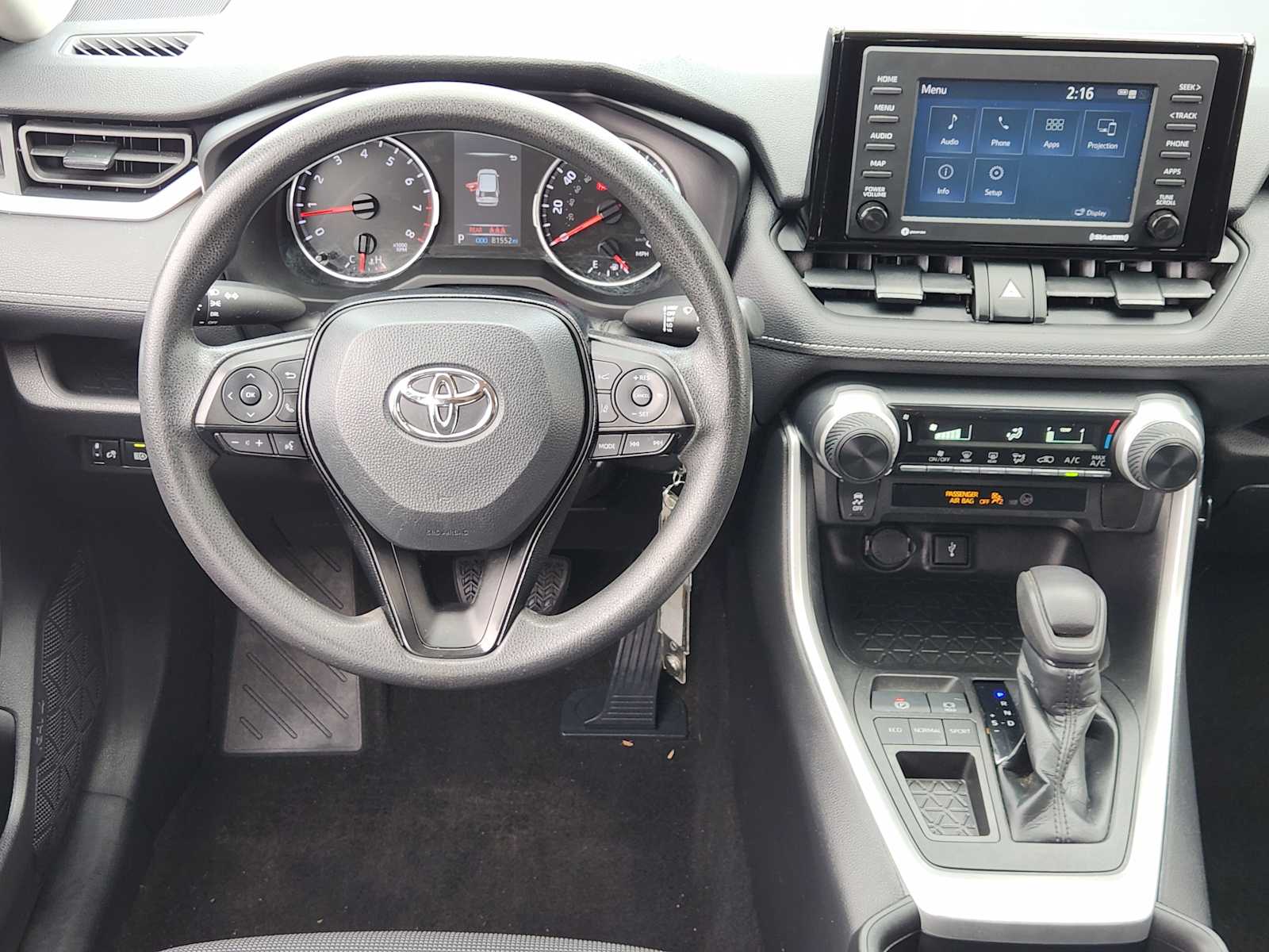 Thumbnail: 2021 Toyota RAV4 - 15