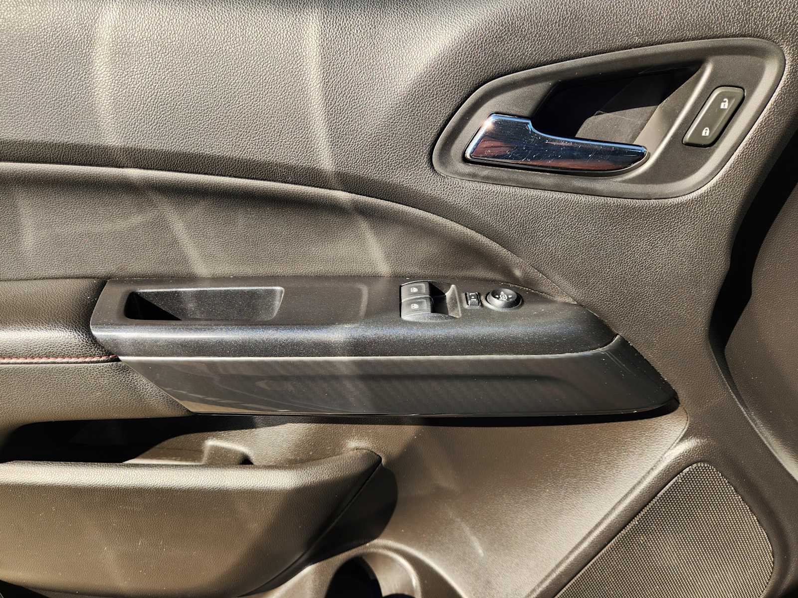 Thumbnail: 2018 GMC Canyon - 29