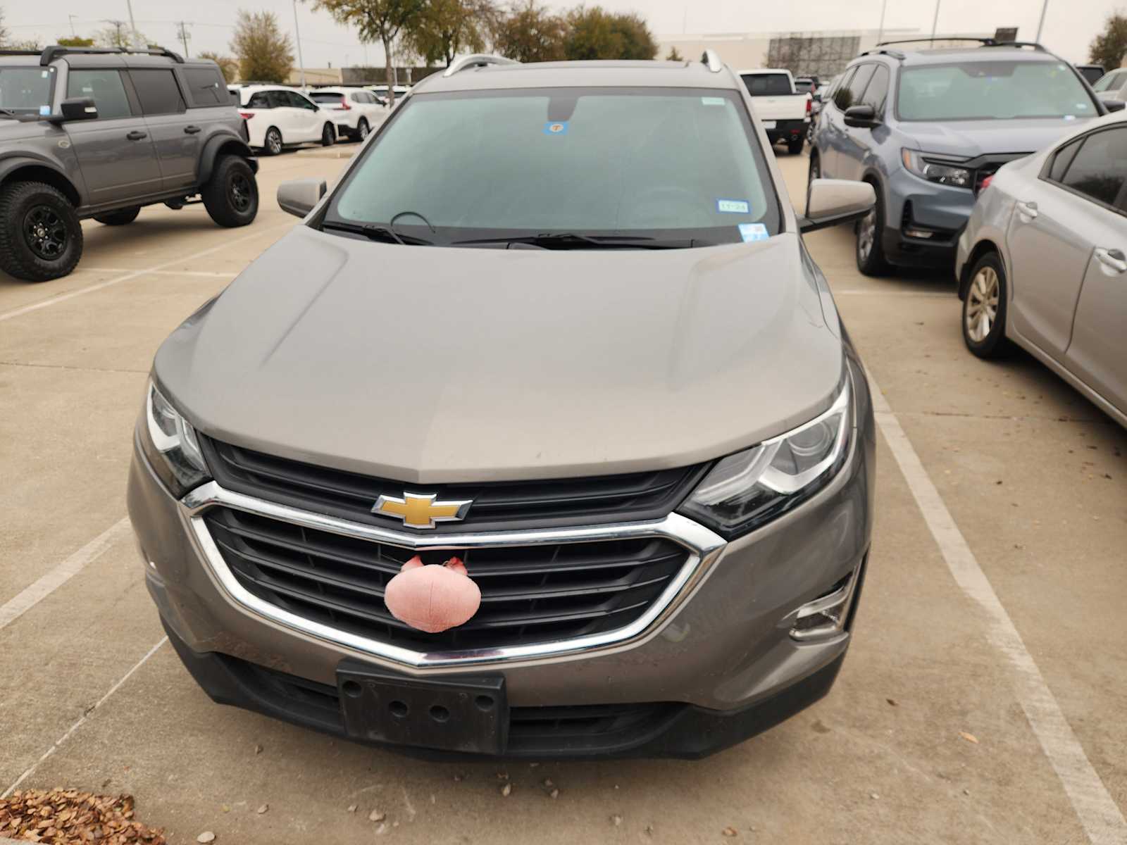 2019 Chevrolet Equinox photo 2