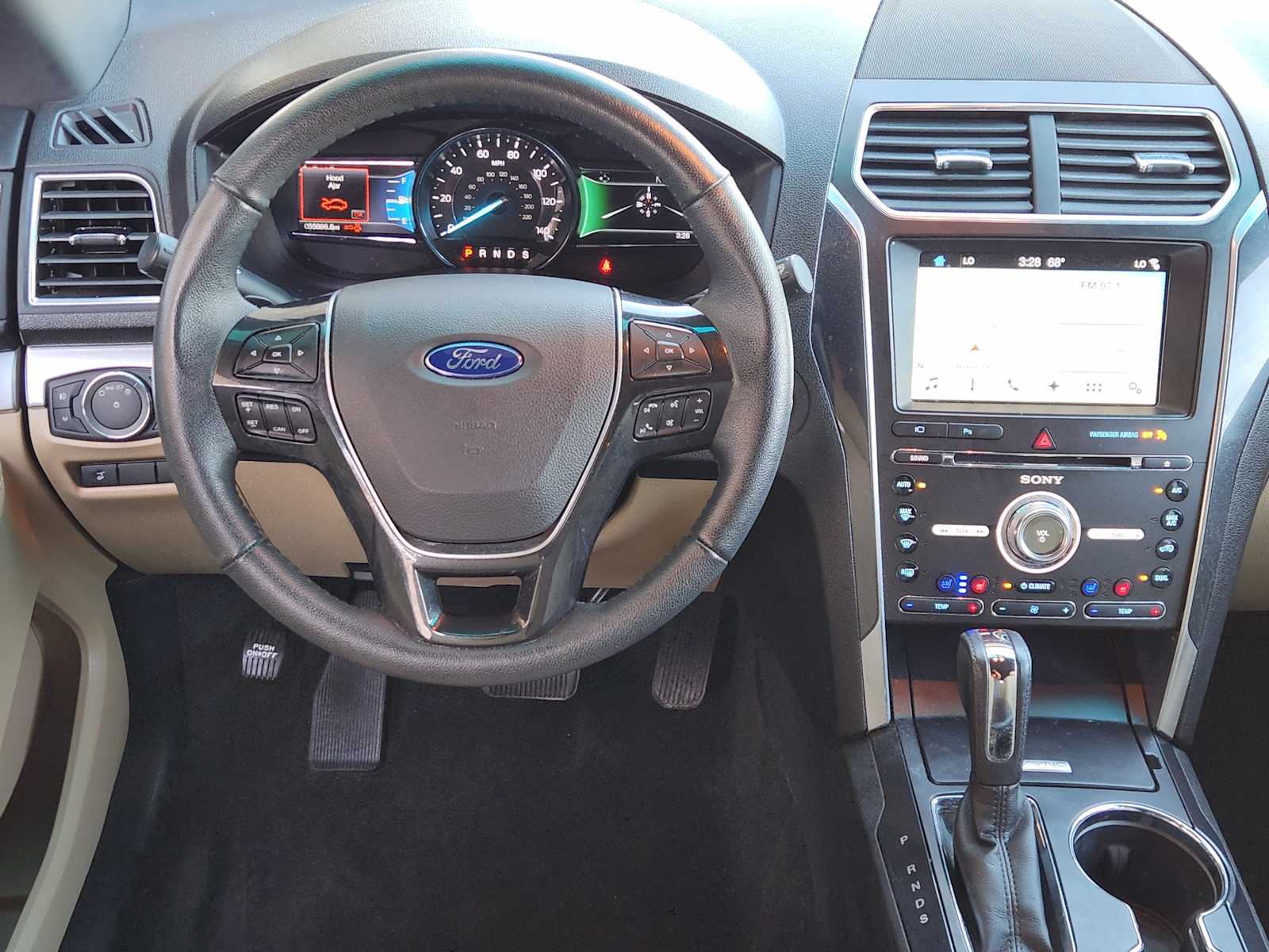 Thumbnail: 2017 Ford Explorer - 16