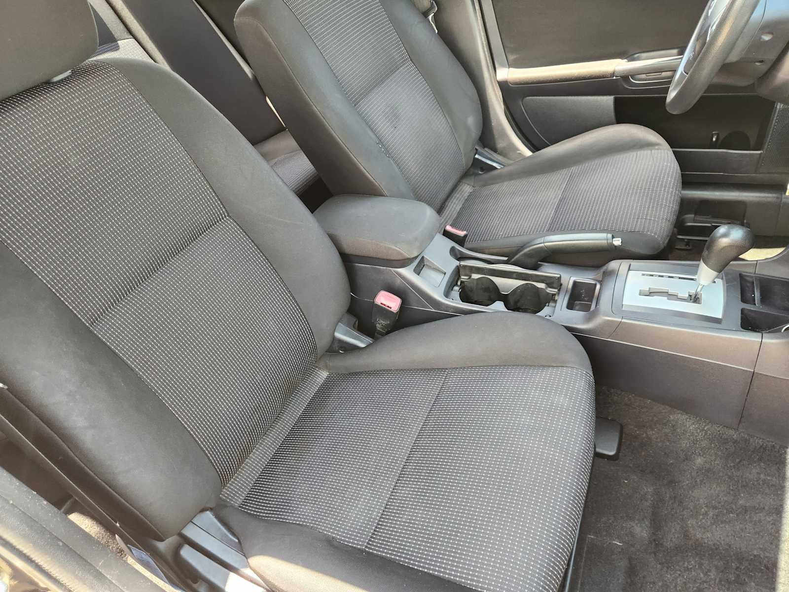 Thumbnail: 2011 Mitsubishi Lancer - 12