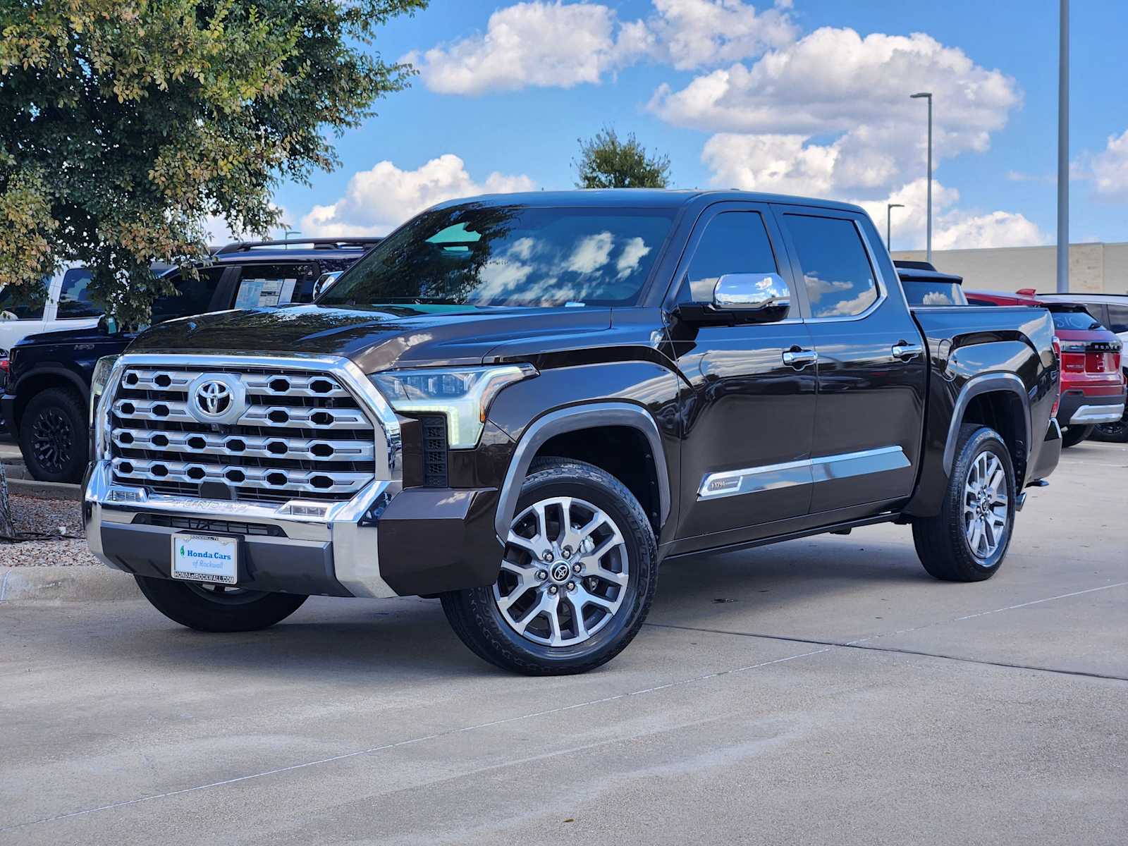 Thumbnail: 2024 Toyota Tundra - 1