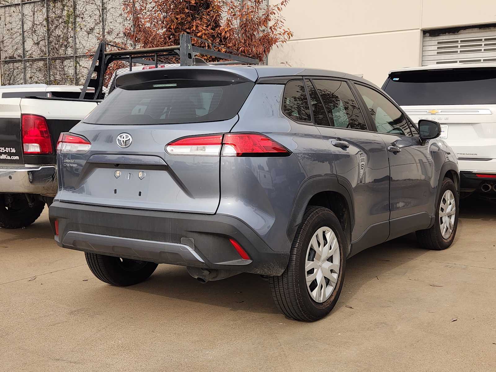 Thumbnail: 2023 Toyota Corolla Cross - 4