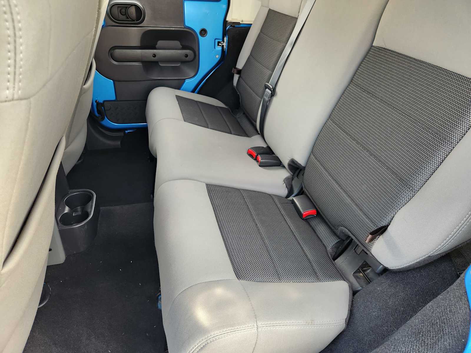 Thumbnail: 2010 Jeep Wrangler - 13