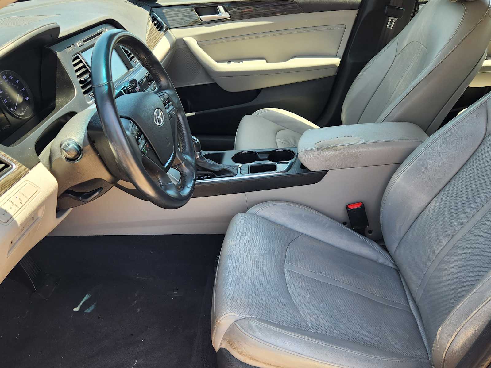 Thumbnail: 2015 Hyundai Sonata - 11