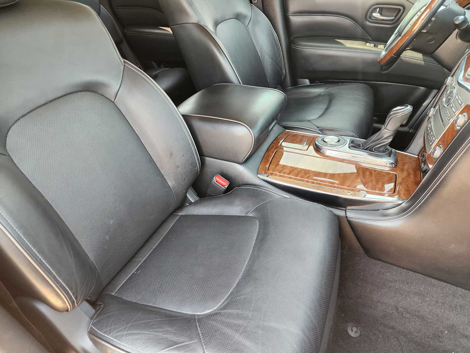 Thumbnail: 2019 INFINITI QX80 - 15