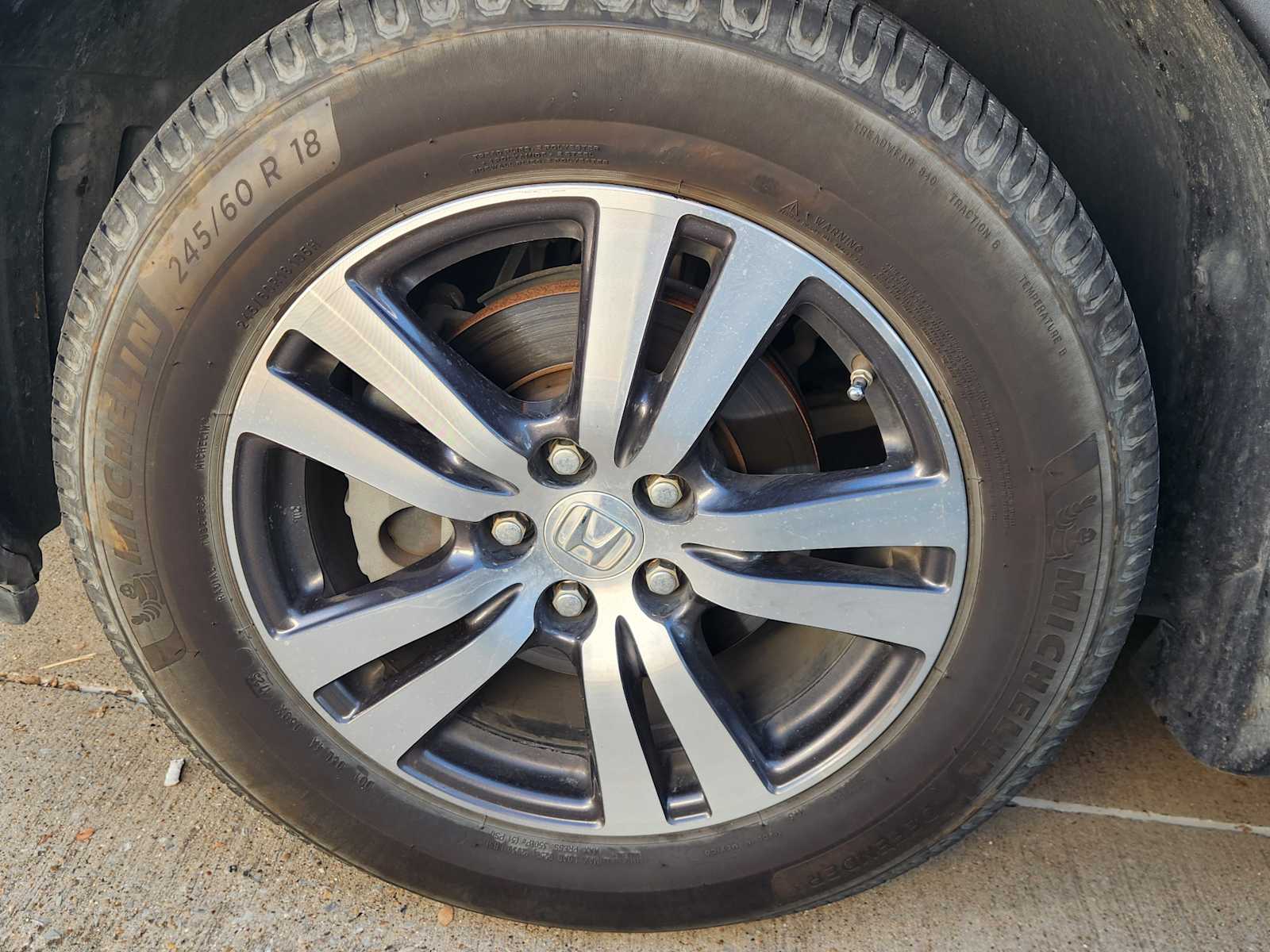 Thumbnail: 2016 Honda Pilot - 11