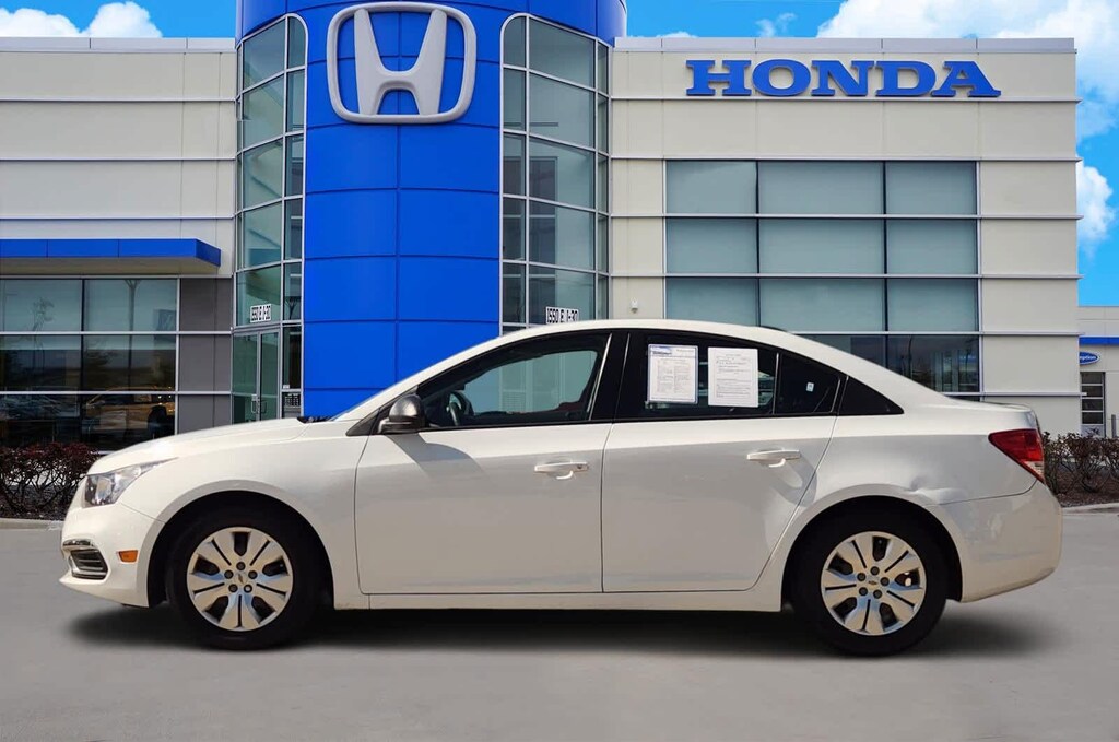 Used 2016 Chevrolet Cruze Limited LS Auto Sedan