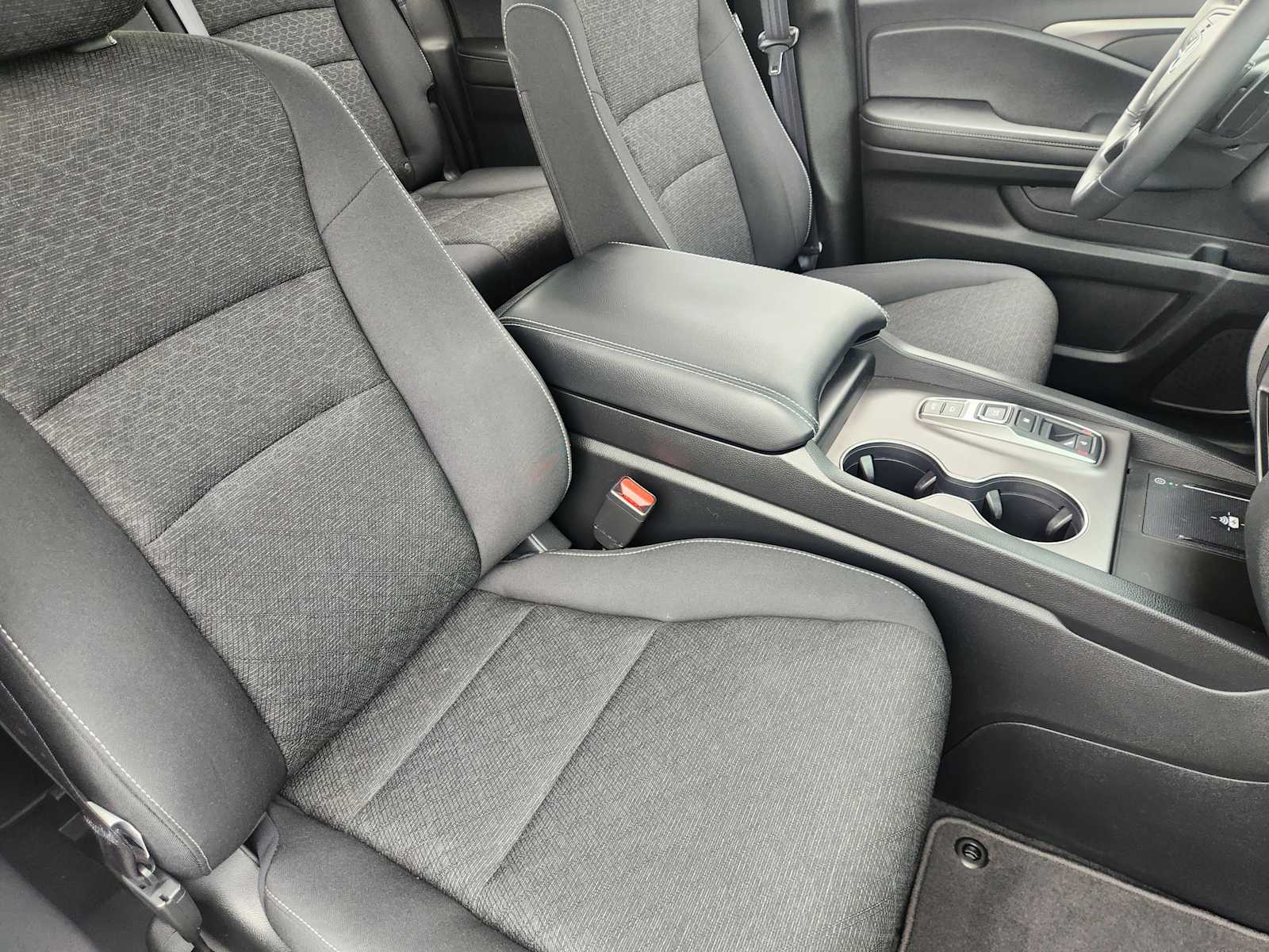 Thumbnail: 2025 Honda Ridgeline - 14