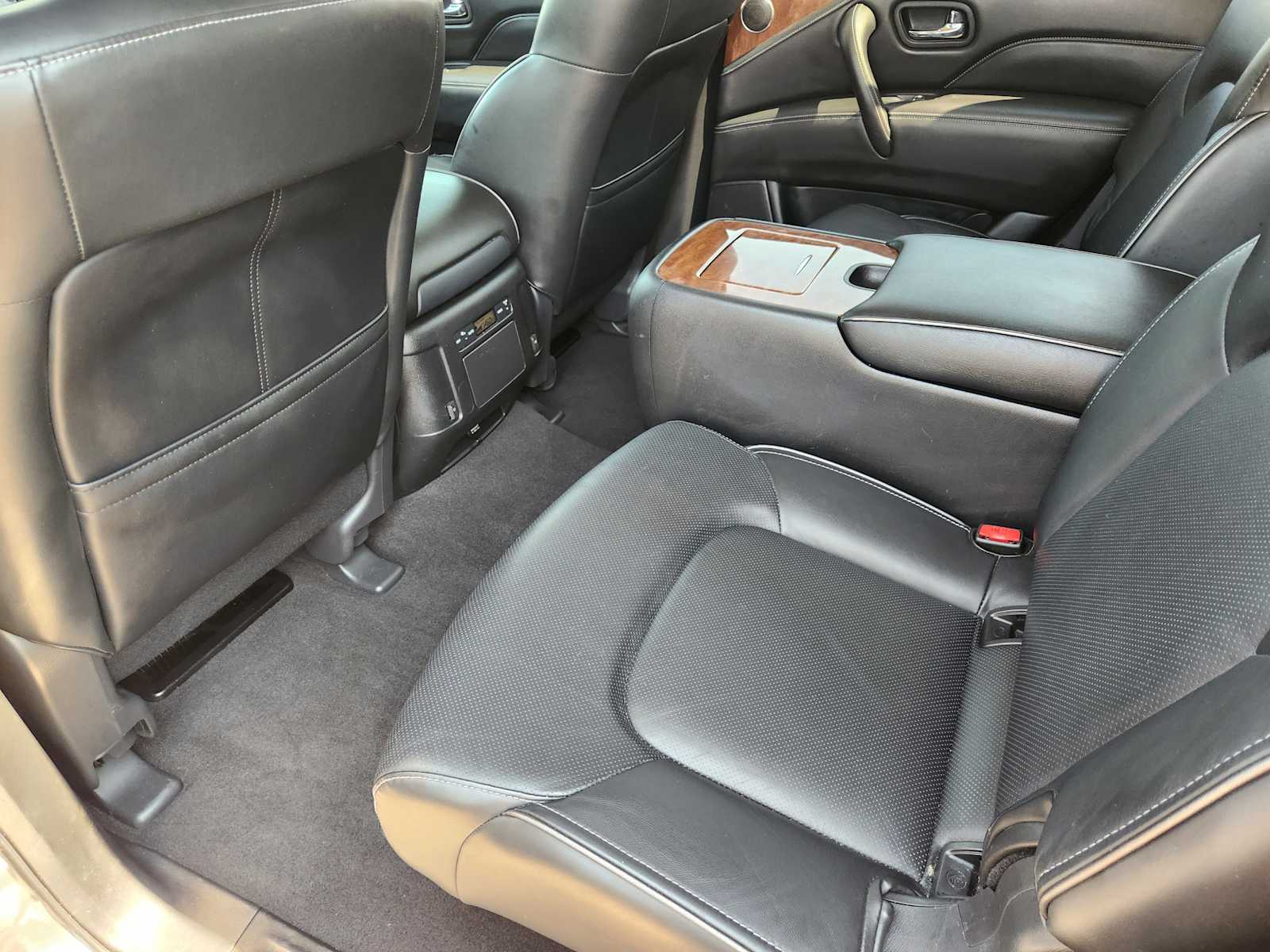 Thumbnail: 2019 INFINITI QX80 - 12