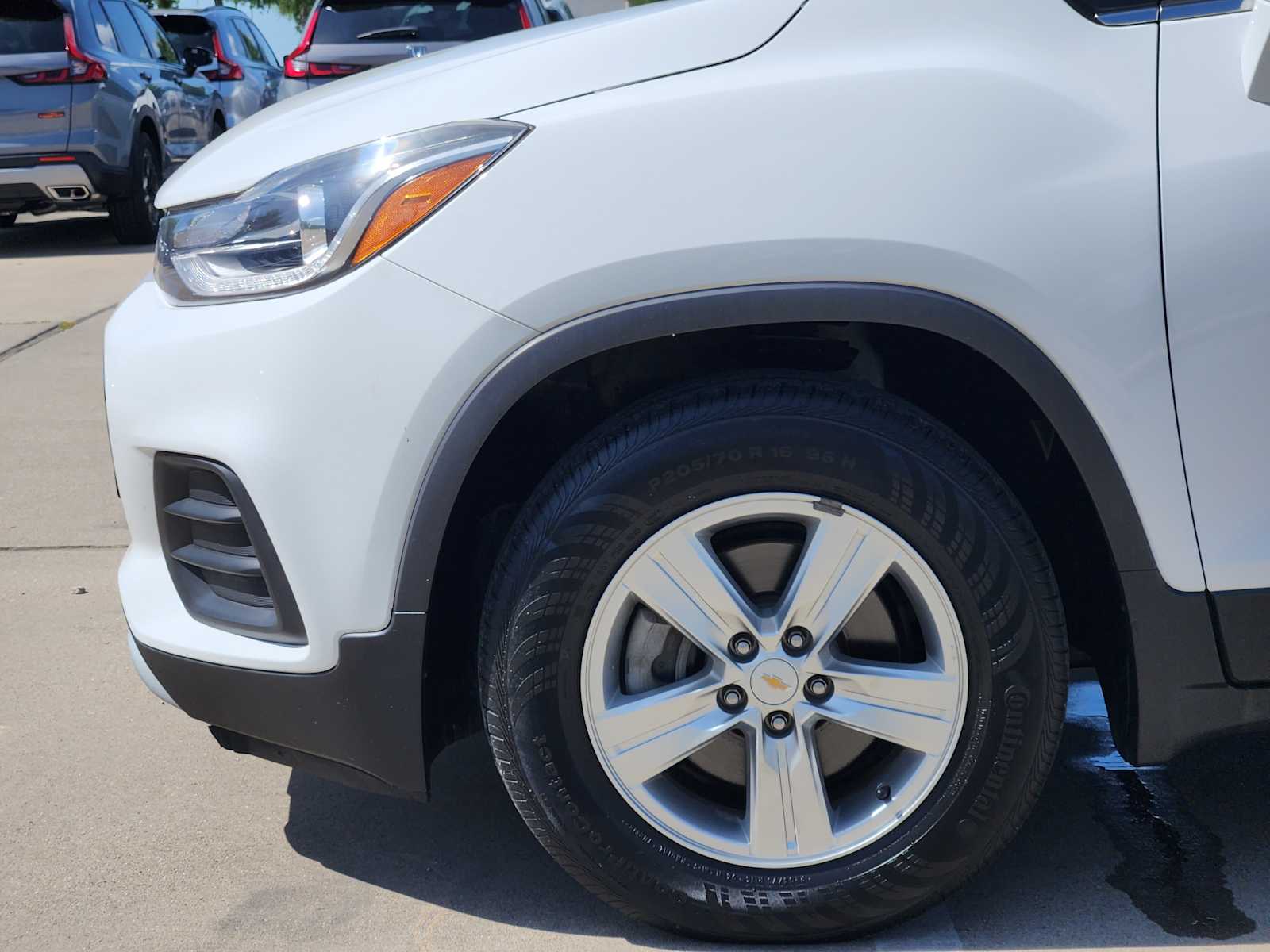 Thumbnail: 2020 Chevrolet Trax - 8