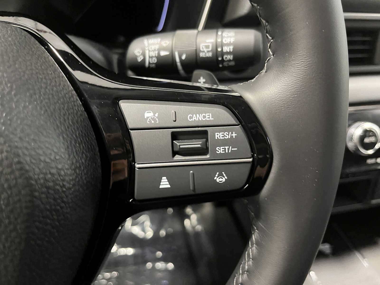 Thumbnail: 2025 Honda Pilot - 19