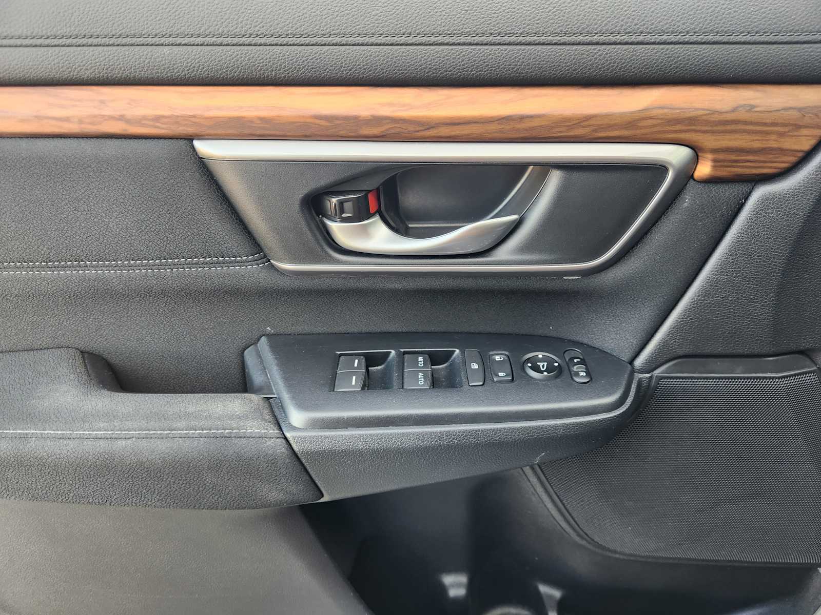 Thumbnail: 2019 Honda CR-V - 30