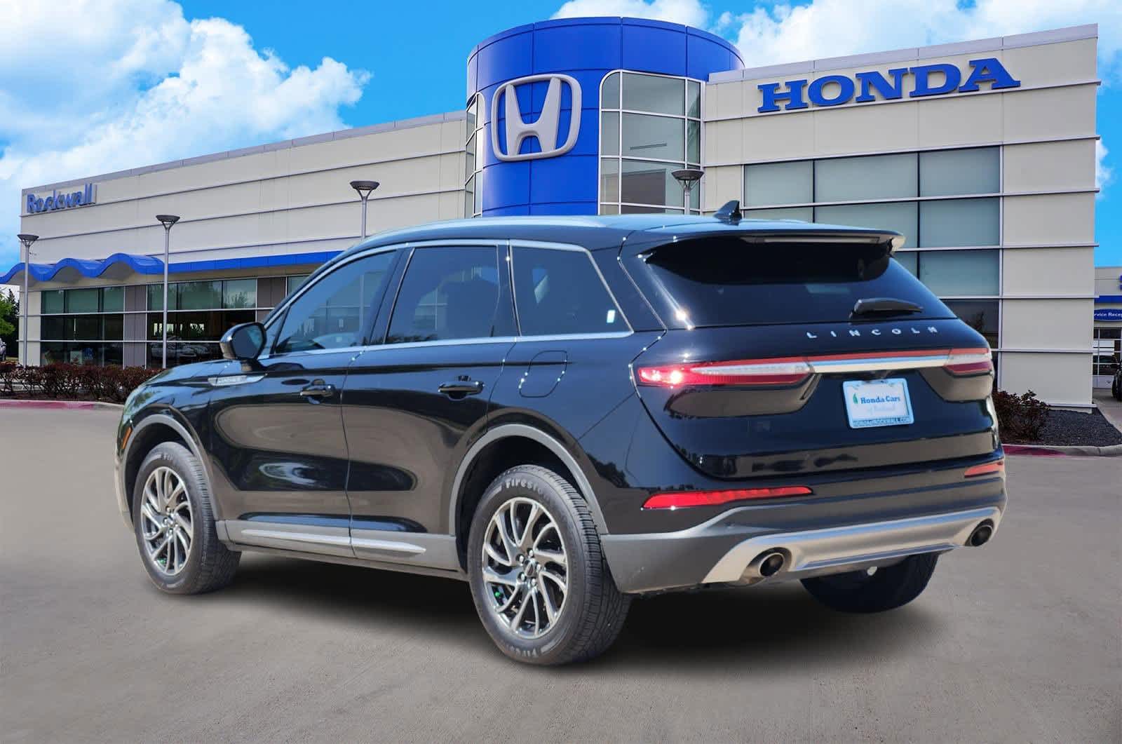 Thumbnail: 2020 Lincoln Corsair - 4