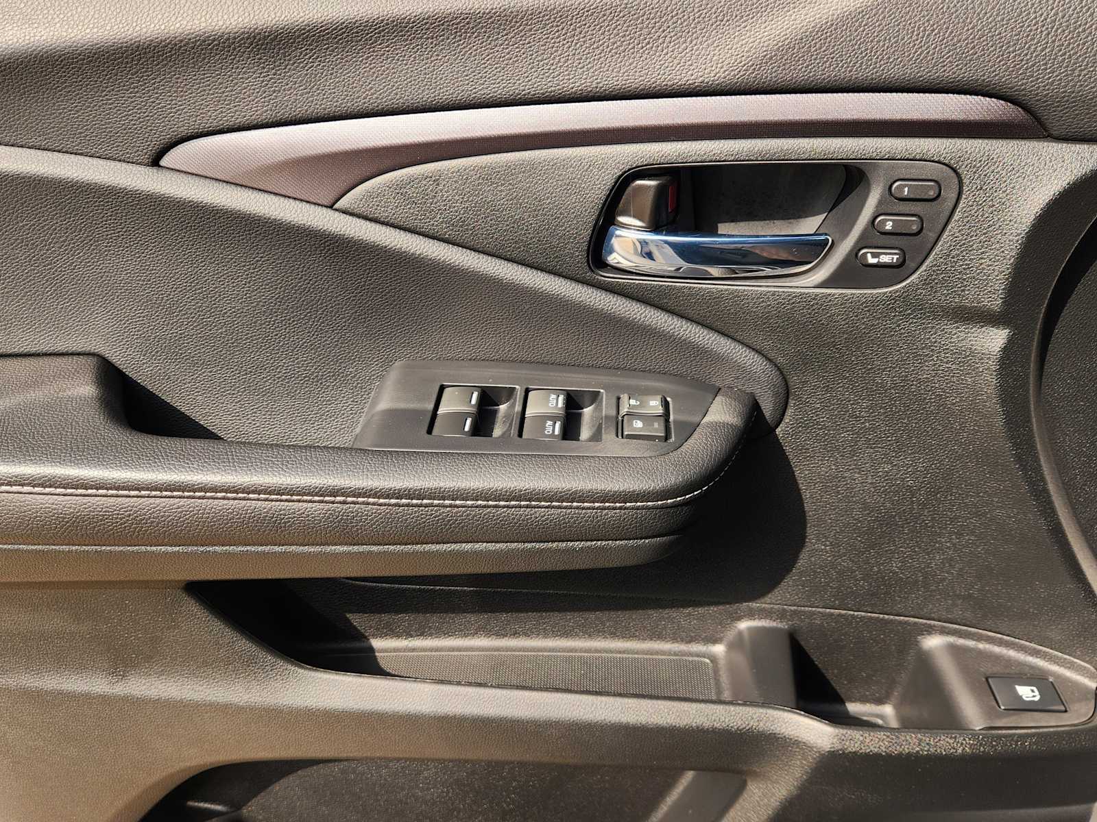 Thumbnail: 2025 Honda Ridgeline - 29