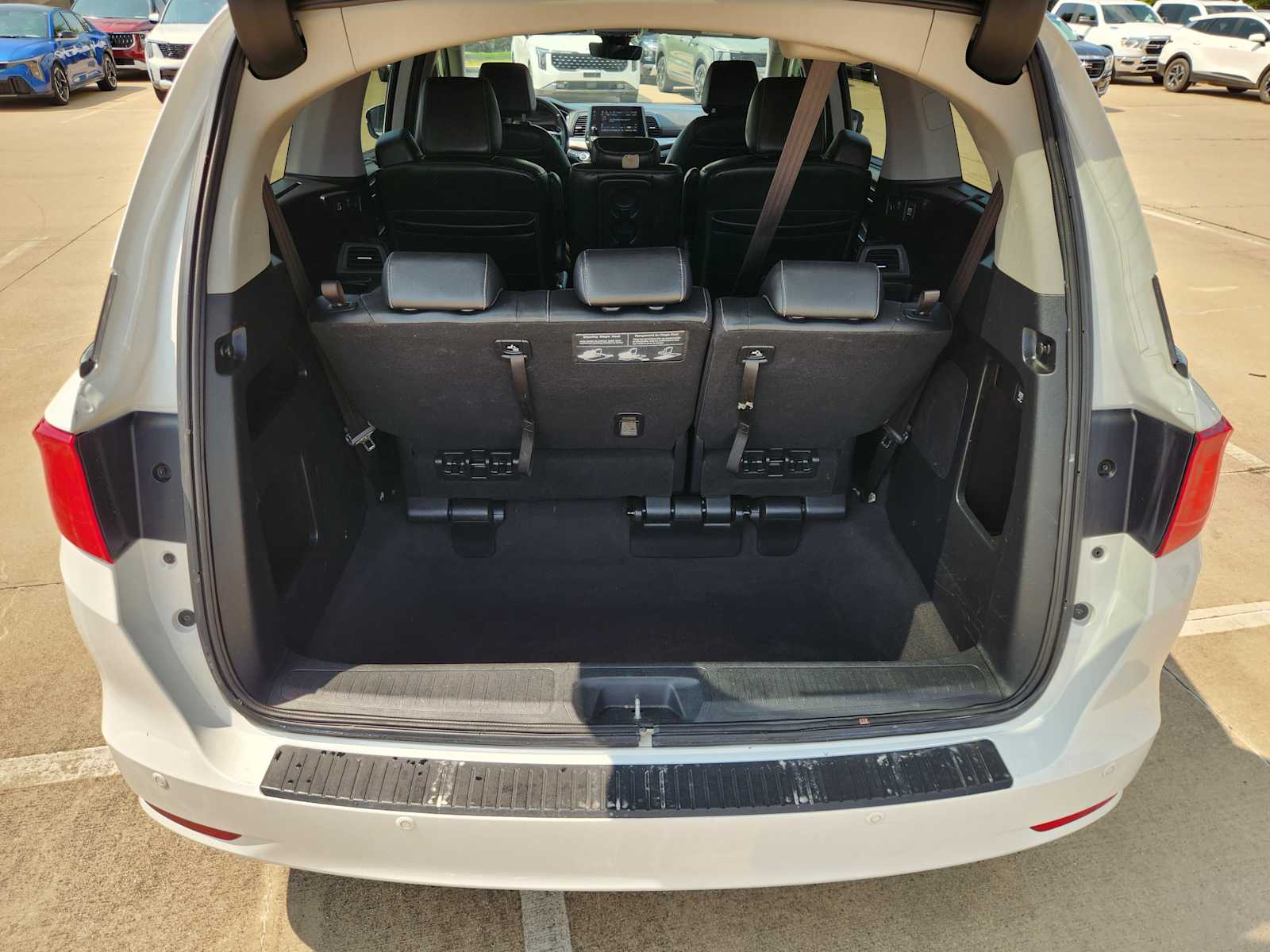 Thumbnail: 2021 Honda Odyssey - 19