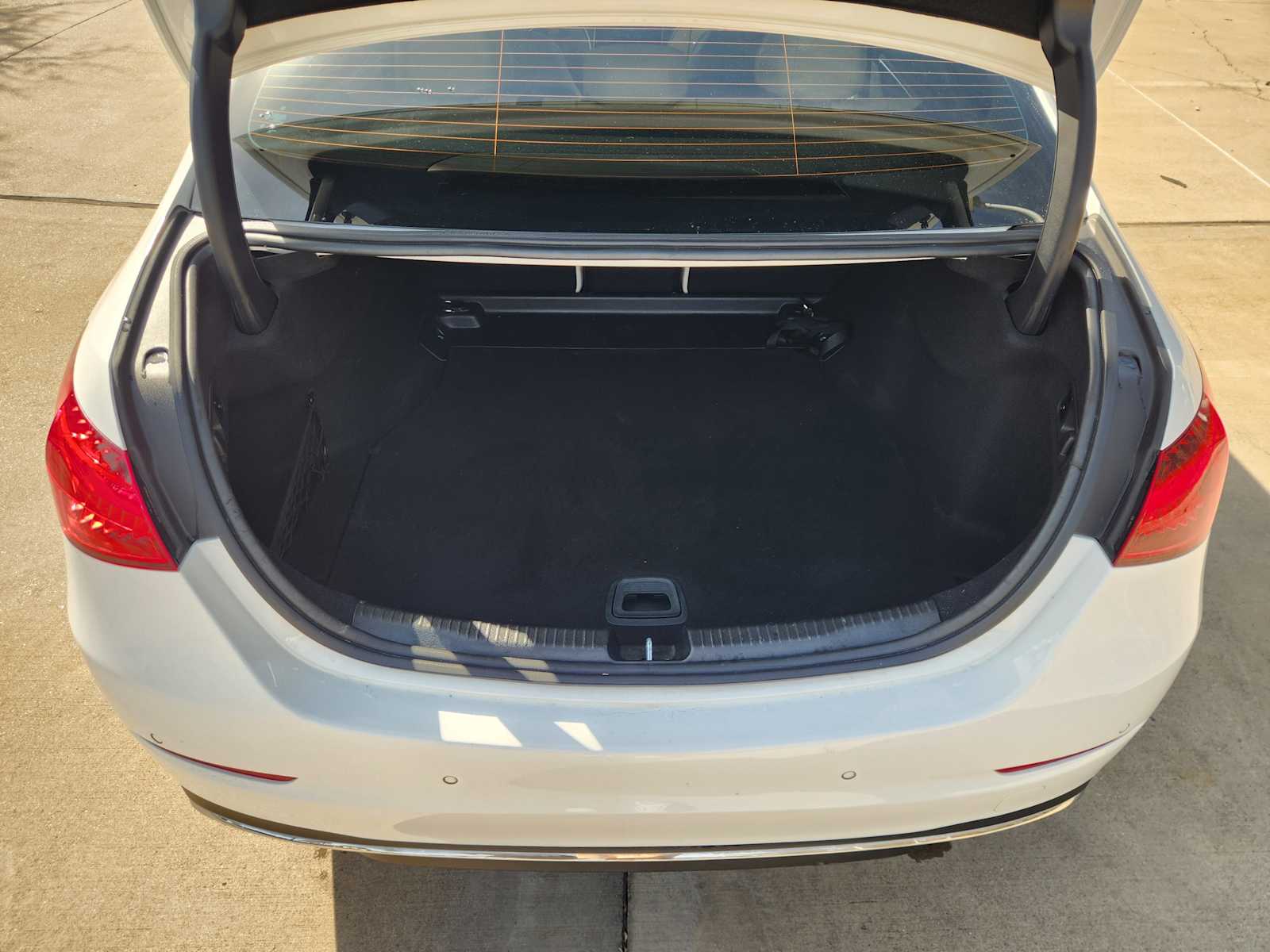 Thumbnail: 2024 Mercedes-Benz C-Class - 19