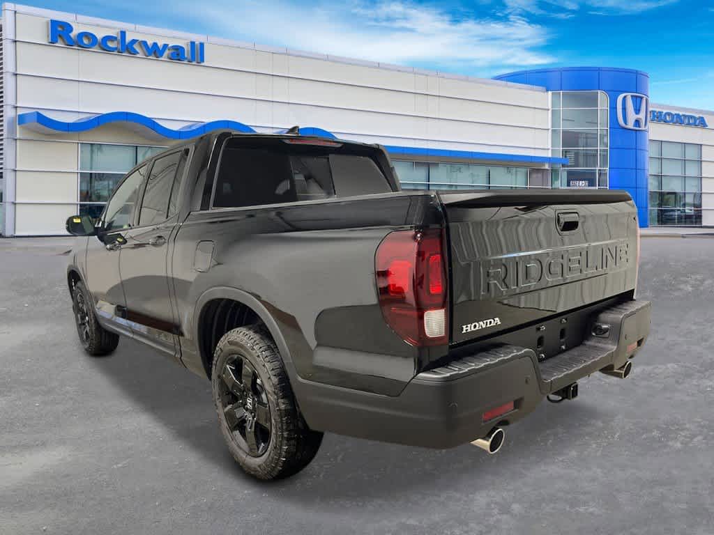 2026 Honda Ridgeline Black Edition photo 3