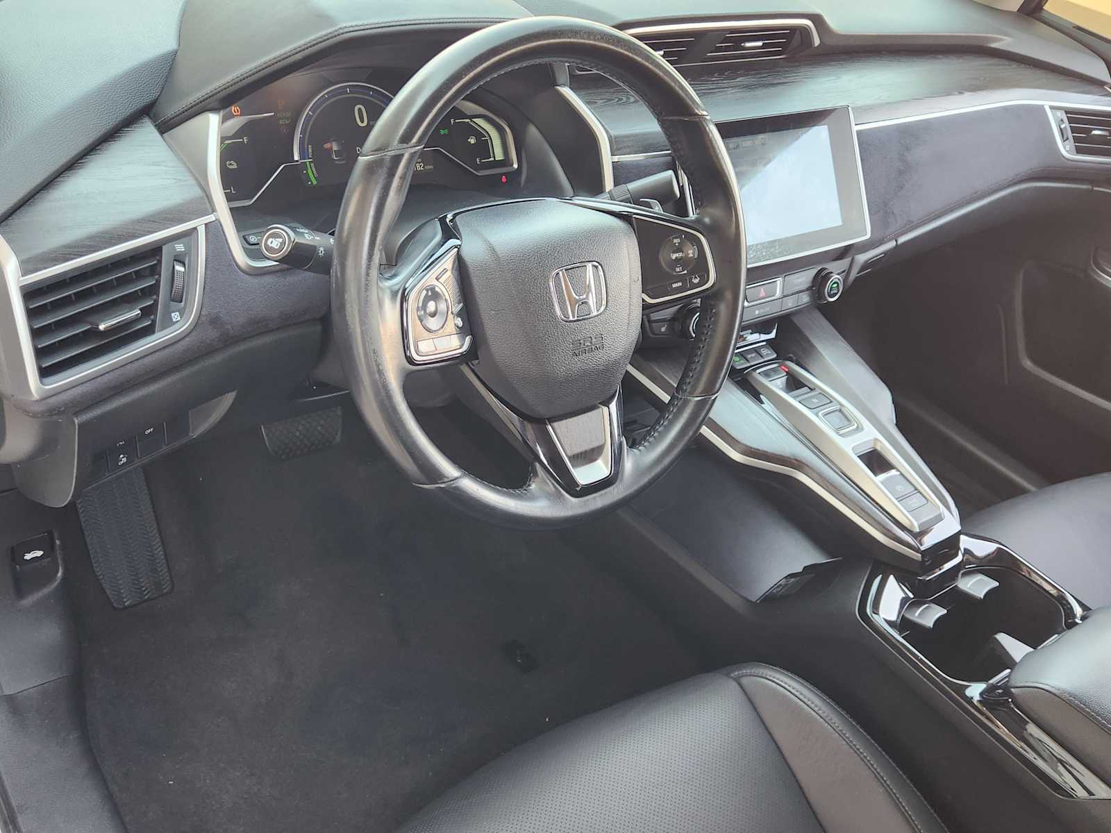 Thumbnail: 2018 Honda Clarity - 2