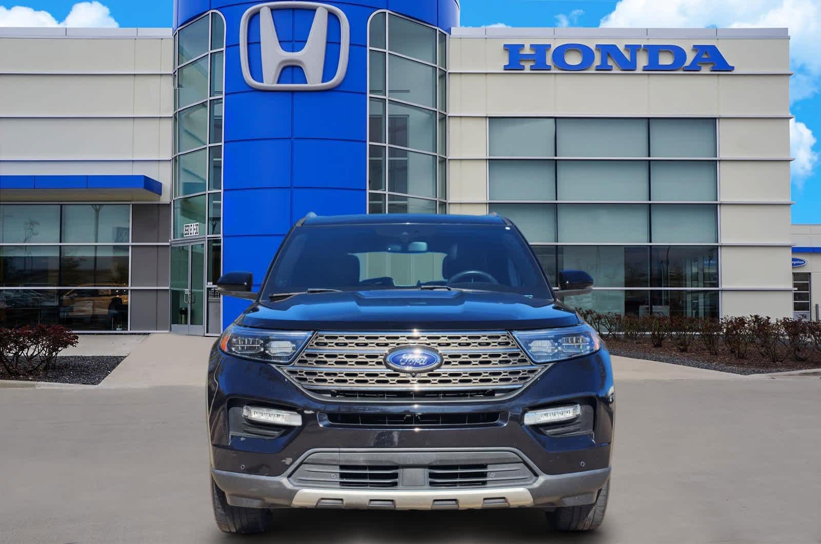 Thumbnail: 2022 Ford Explorer - 6