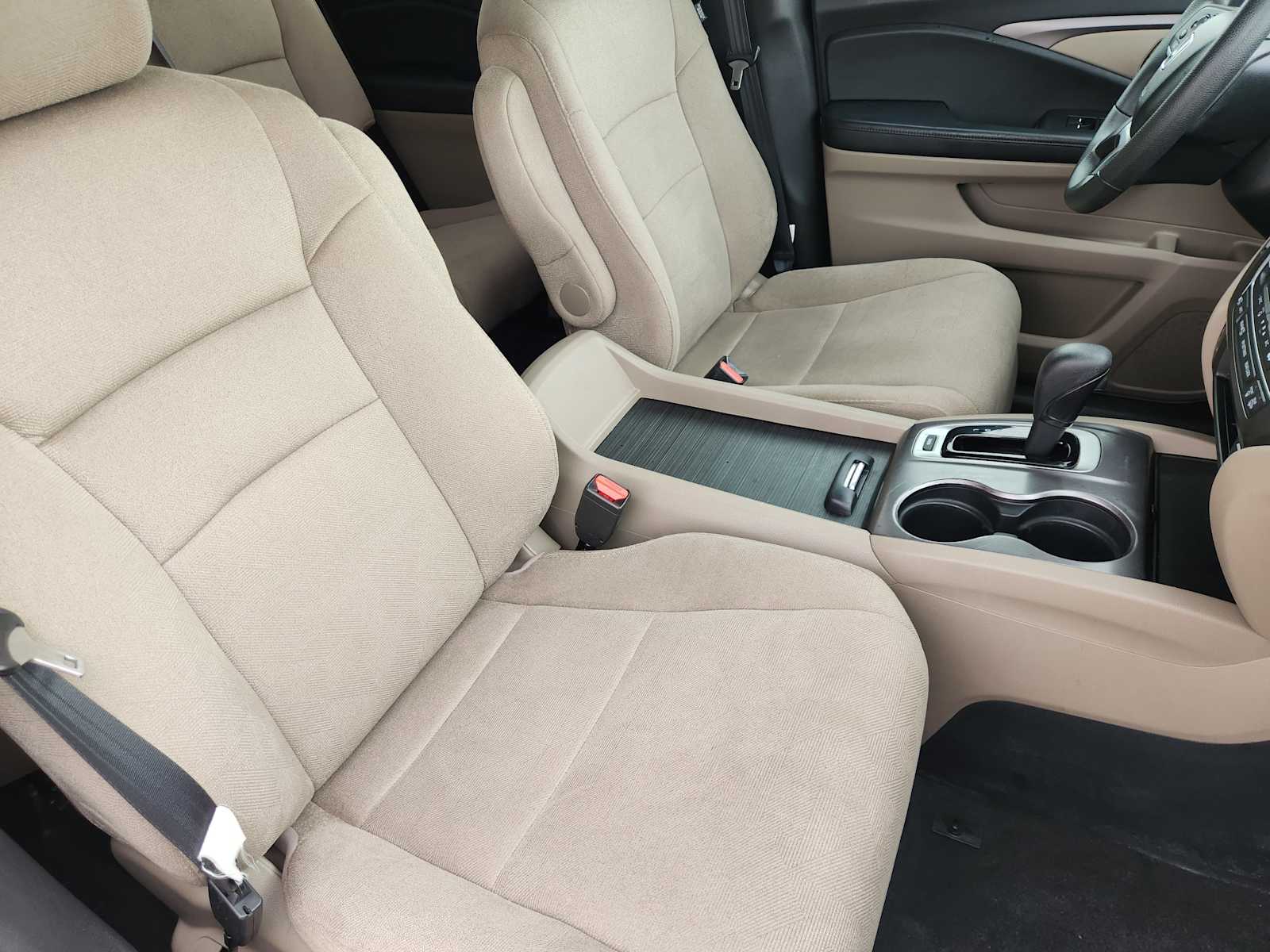 Thumbnail: 2020 Honda Pilot - 15