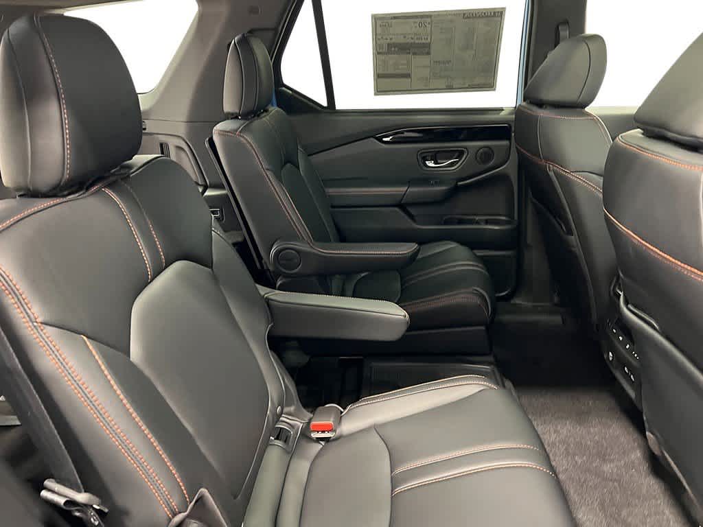Thumbnail: 2025 Honda Pilot - 37