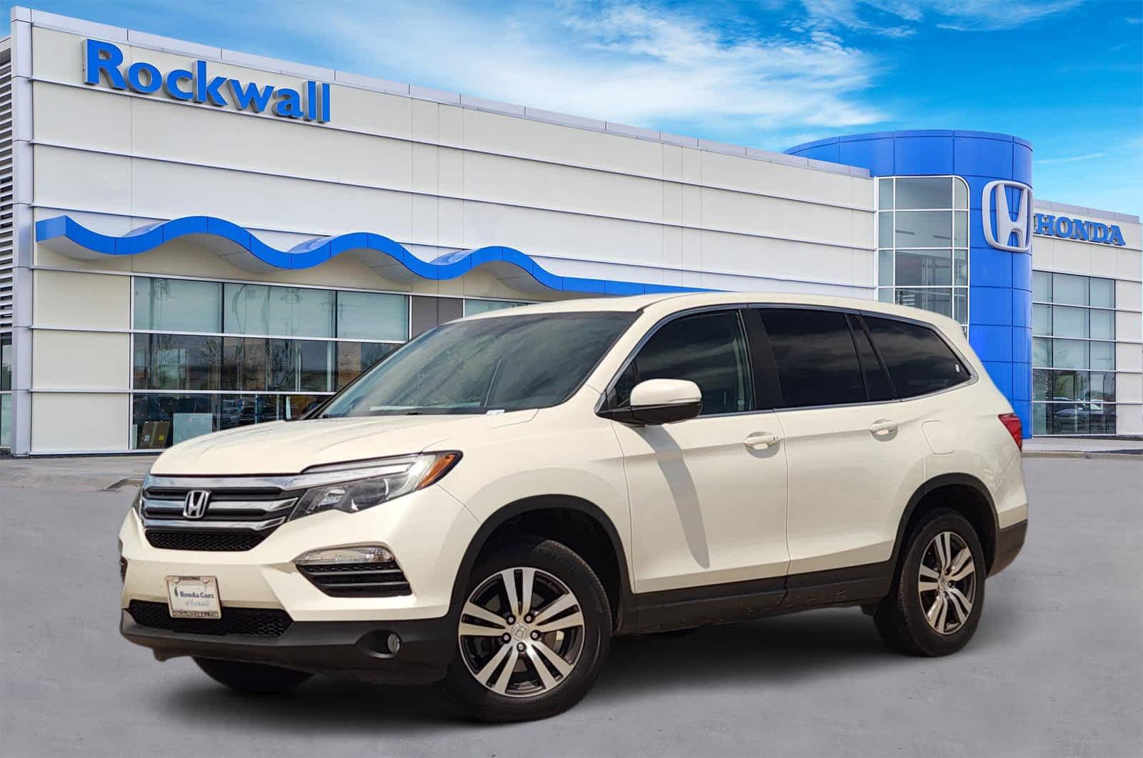 Thumbnail: 2016 Honda Pilot - 1