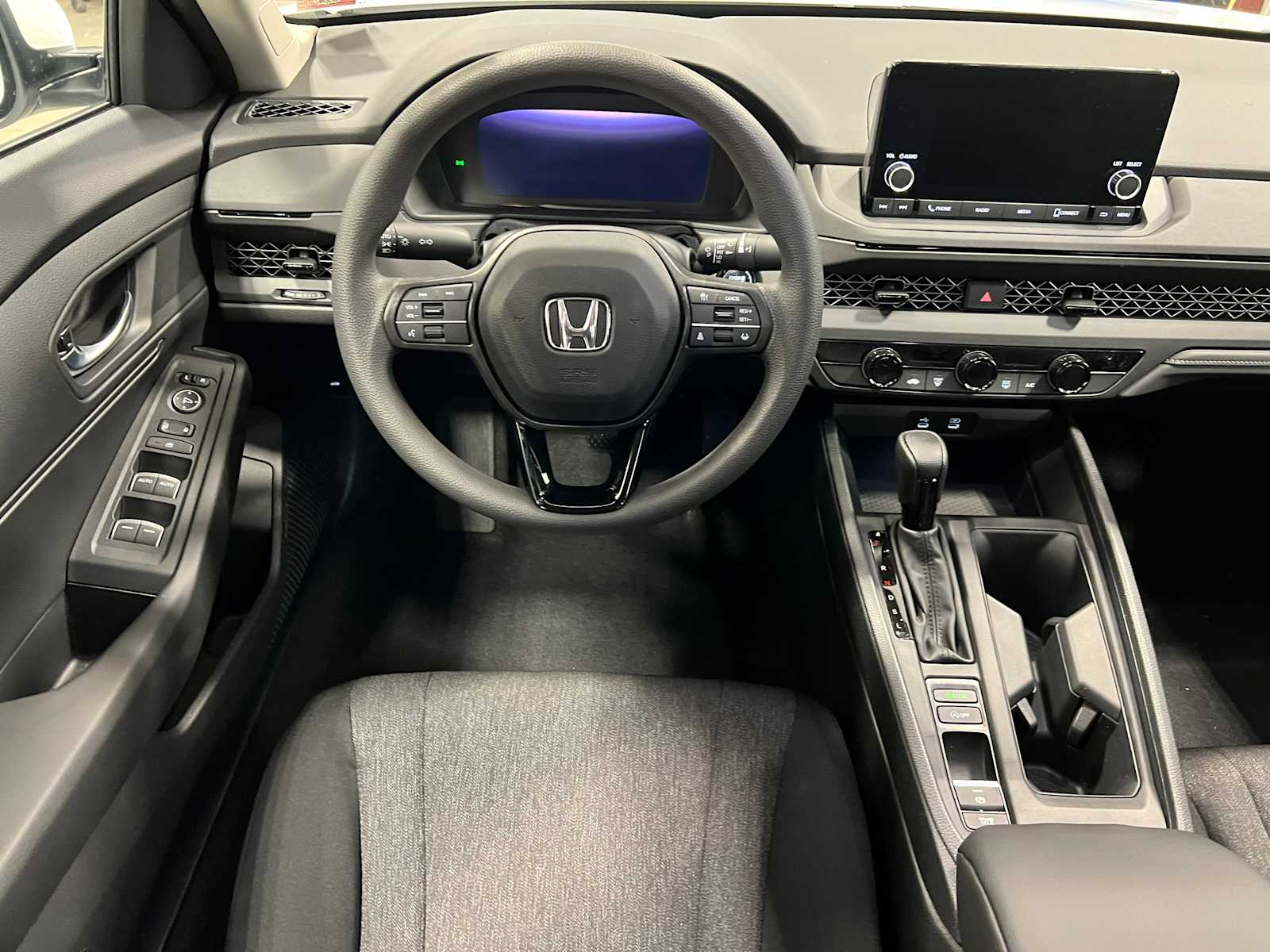 Thumbnail: 2025 Honda Accord - 15