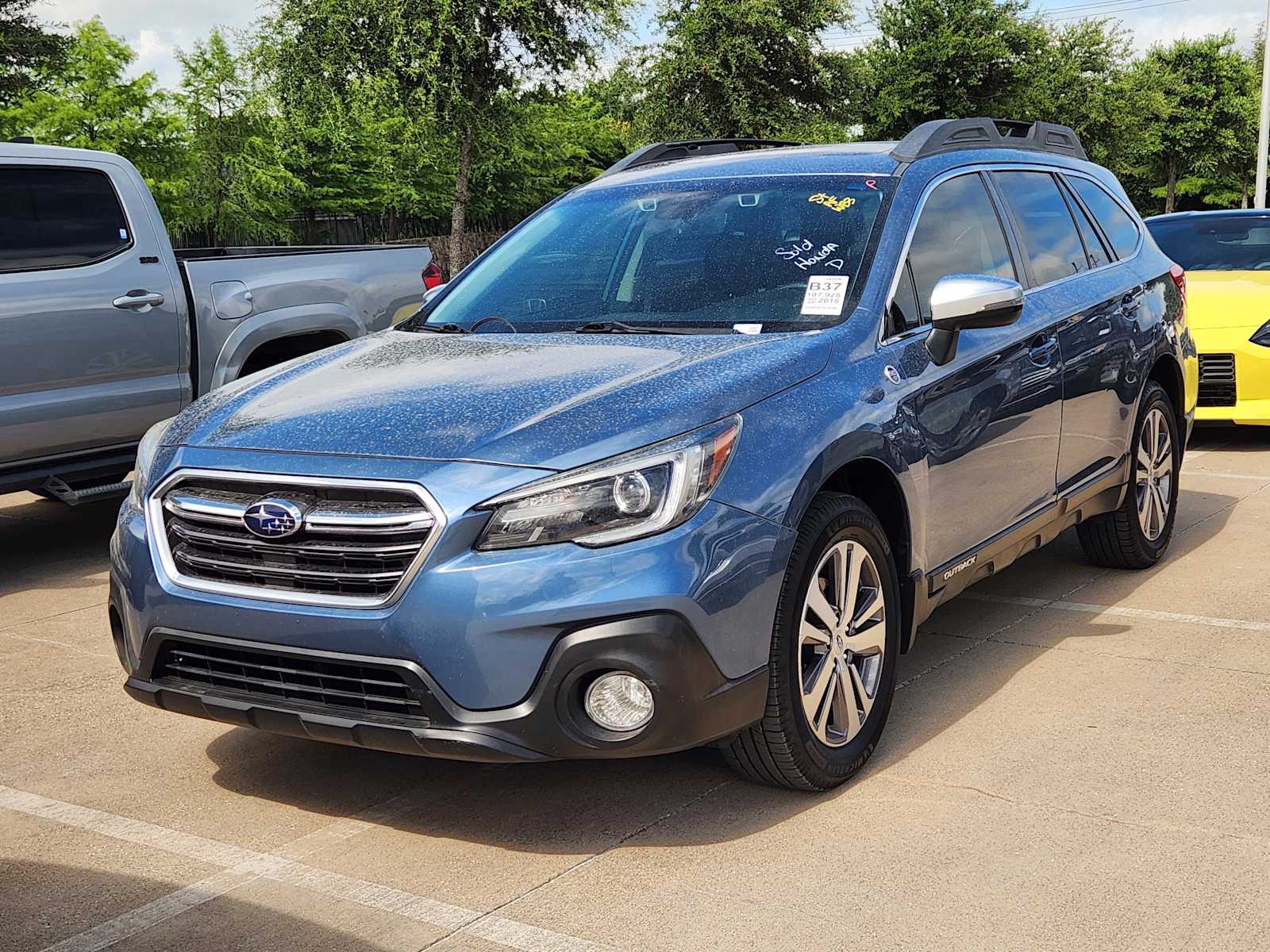 Thumbnail: 2018 Subaru Outback - 1