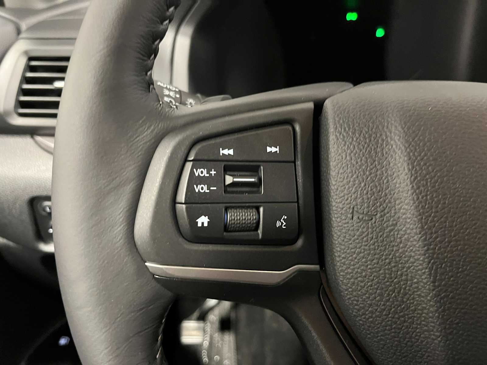 Thumbnail: 2026 Honda Ridgeline - 16