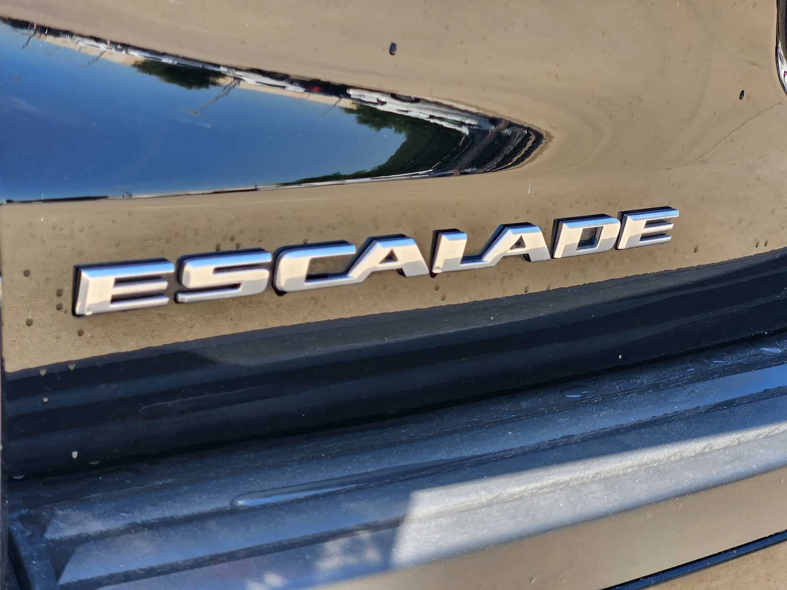 Thumbnail: 2016 Cadillac Escalade - 7