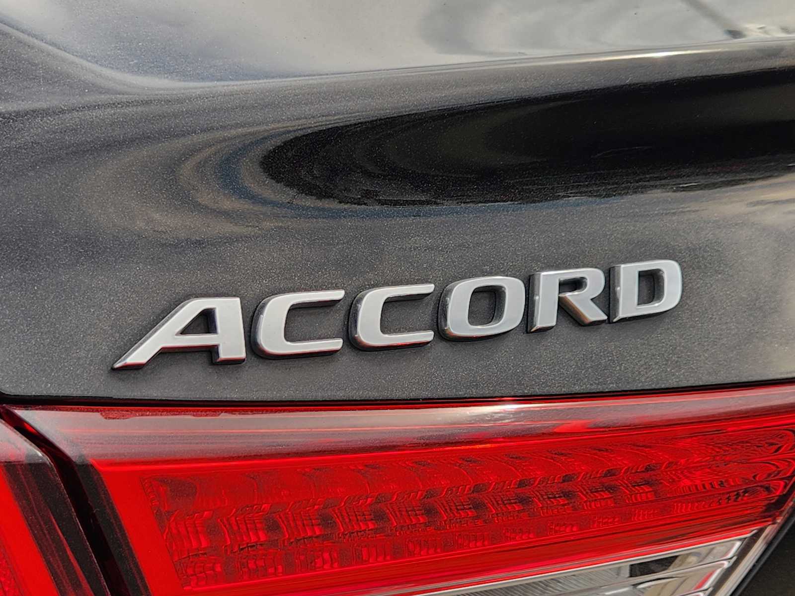 Thumbnail: 2019 Honda Accord - 10