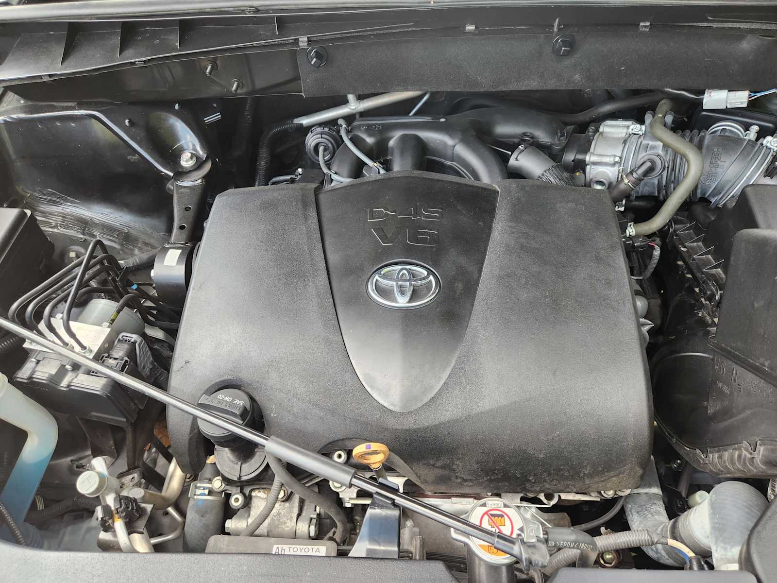 Thumbnail: 2018 Toyota Highlander - 9