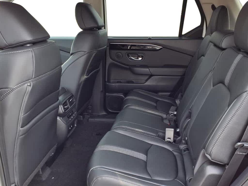 Thumbnail: 2026 Honda Pilot - 20