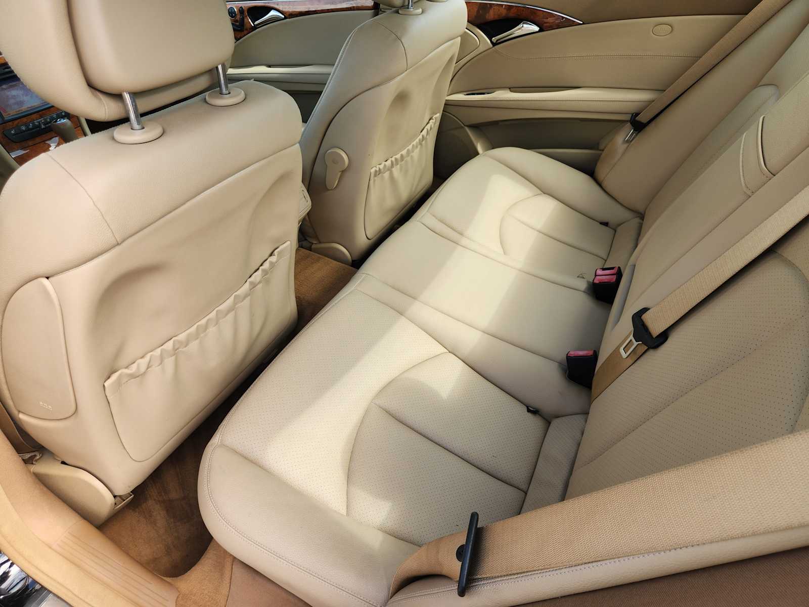 Thumbnail: 2009 Mercedes-Benz E-Class - 12