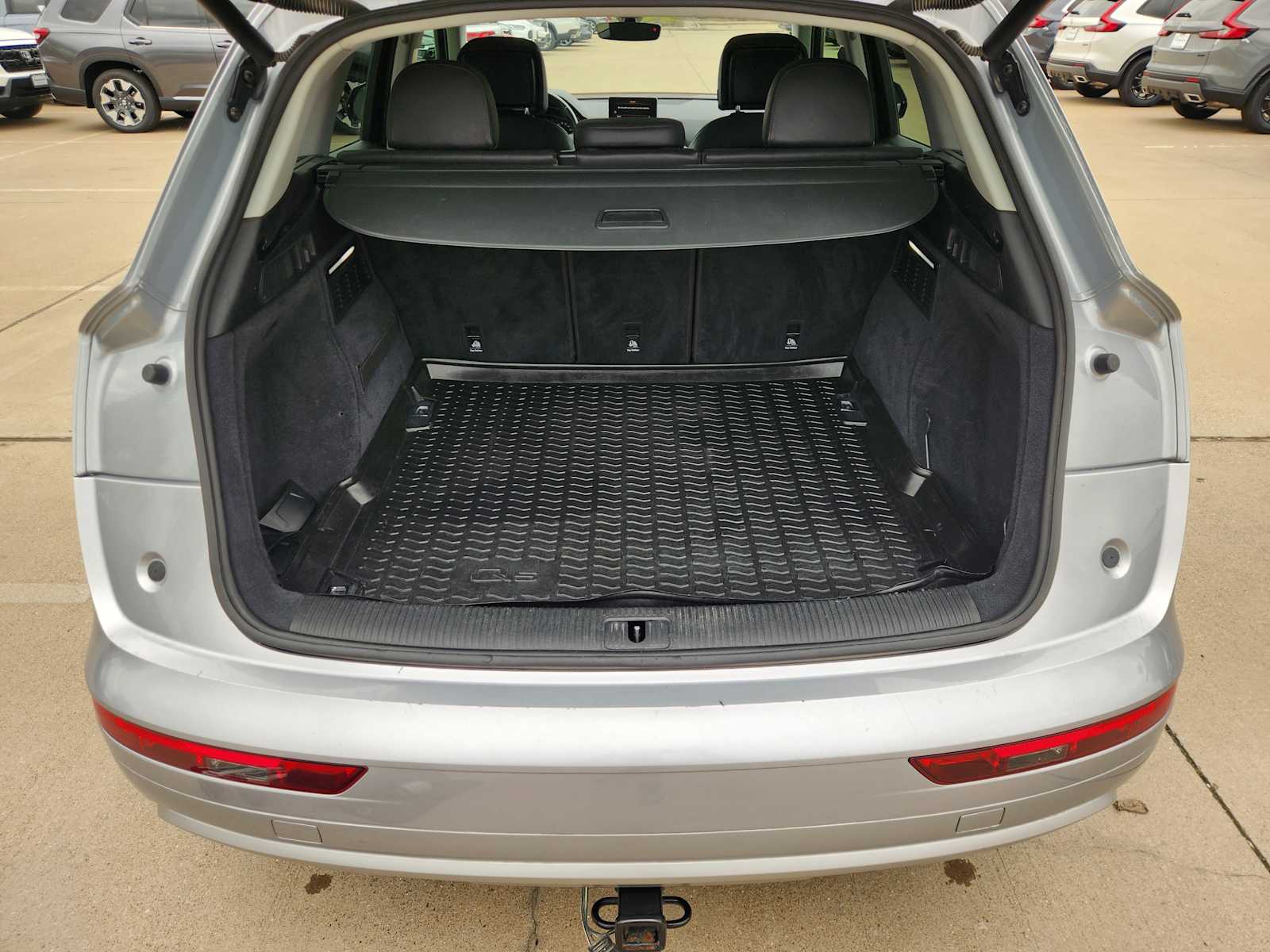 Thumbnail: 2019 Audi Q5 - 19