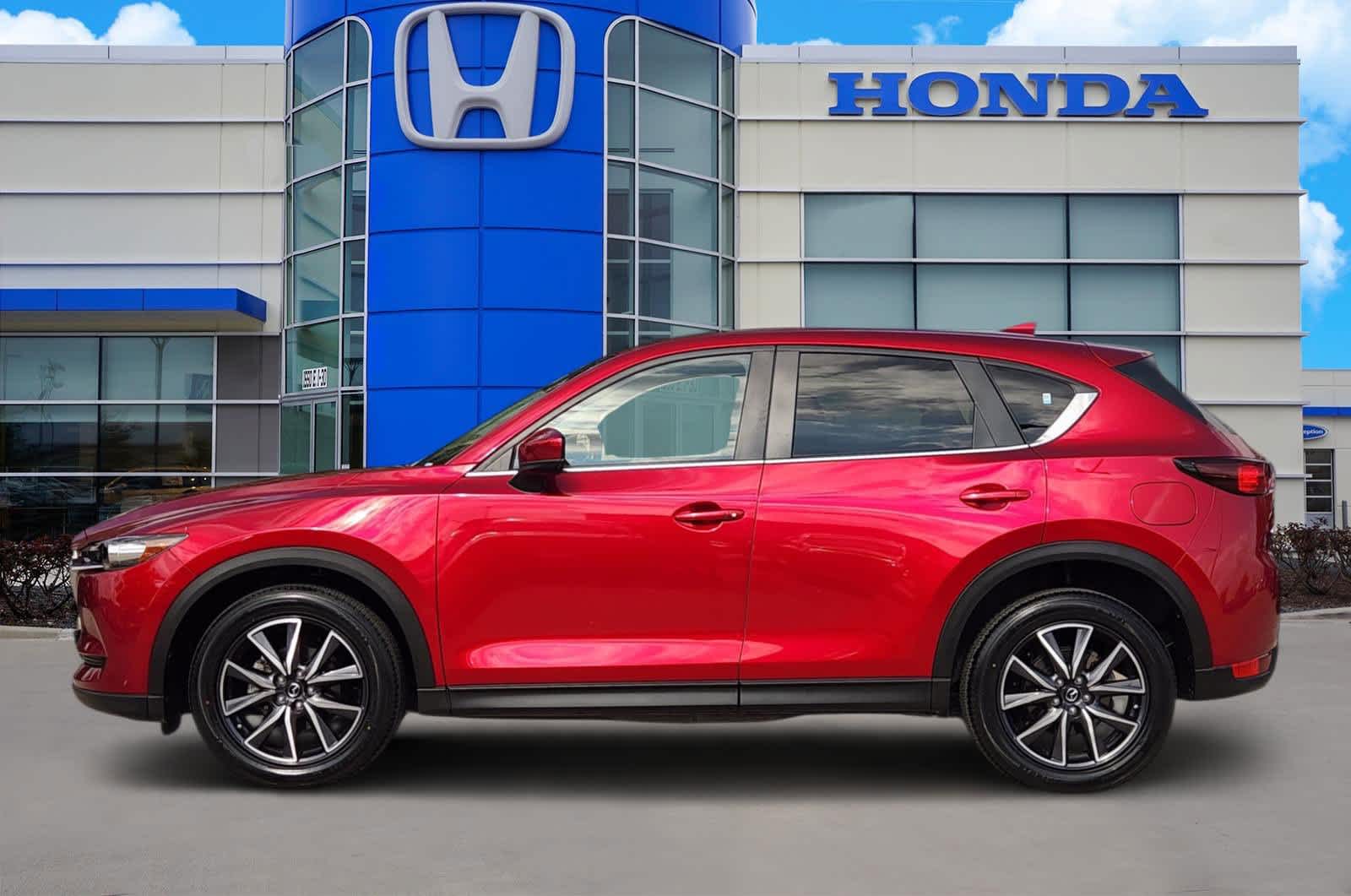 2018 Mazda CX-5 Touring photo 3