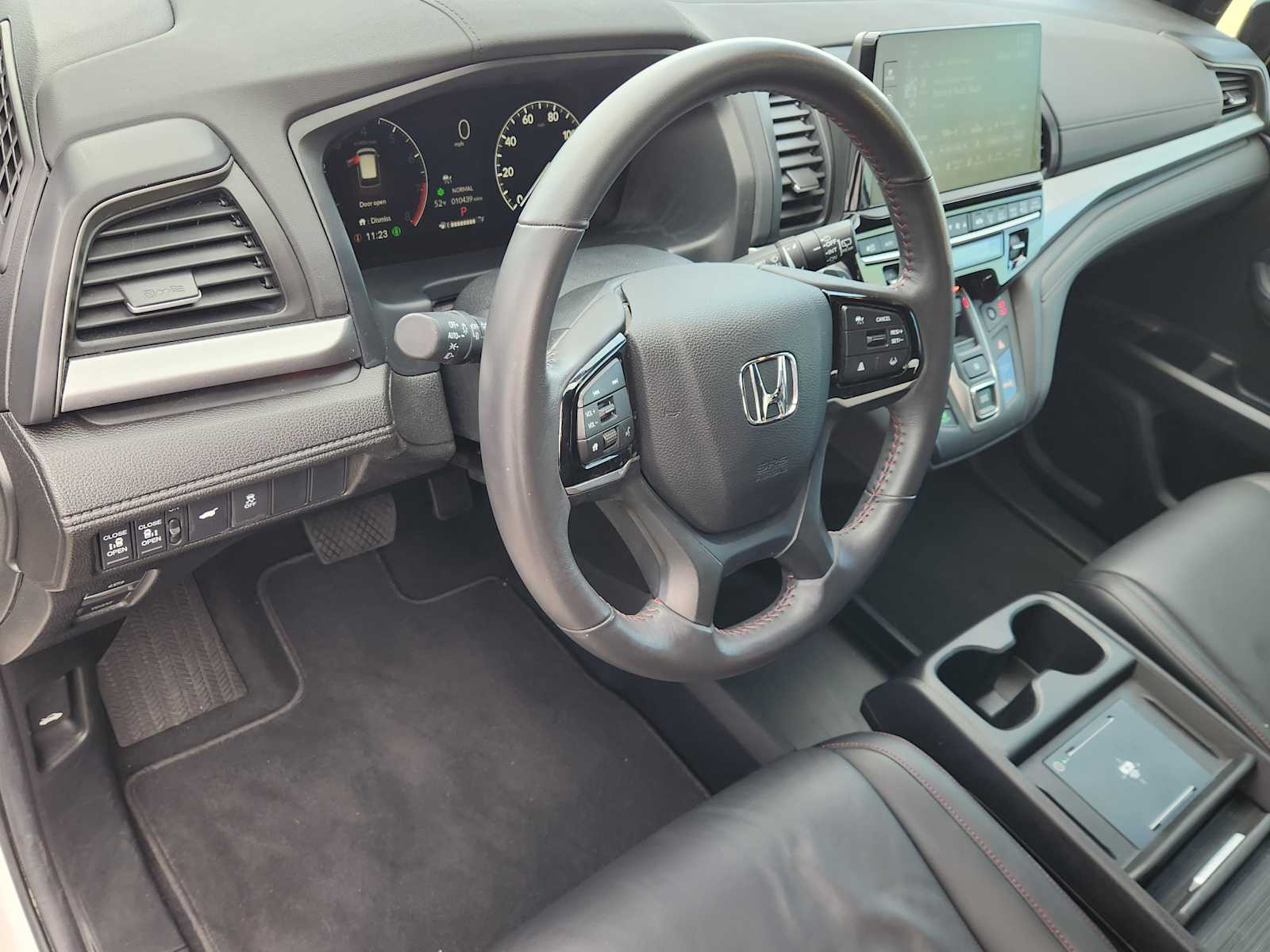 Thumbnail: 2025 Honda Odyssey - 2