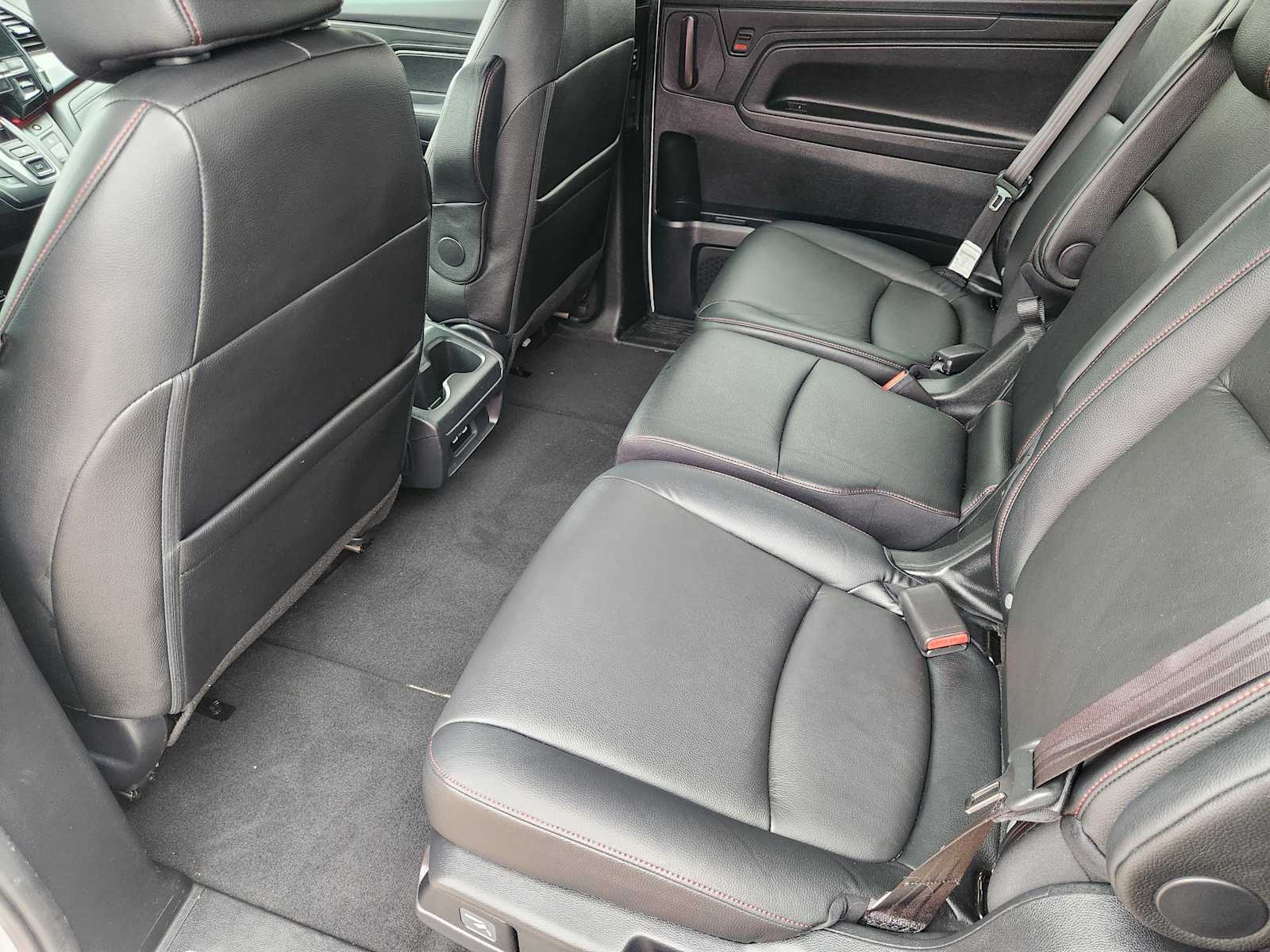 Thumbnail: 2023 Honda Odyssey - 12