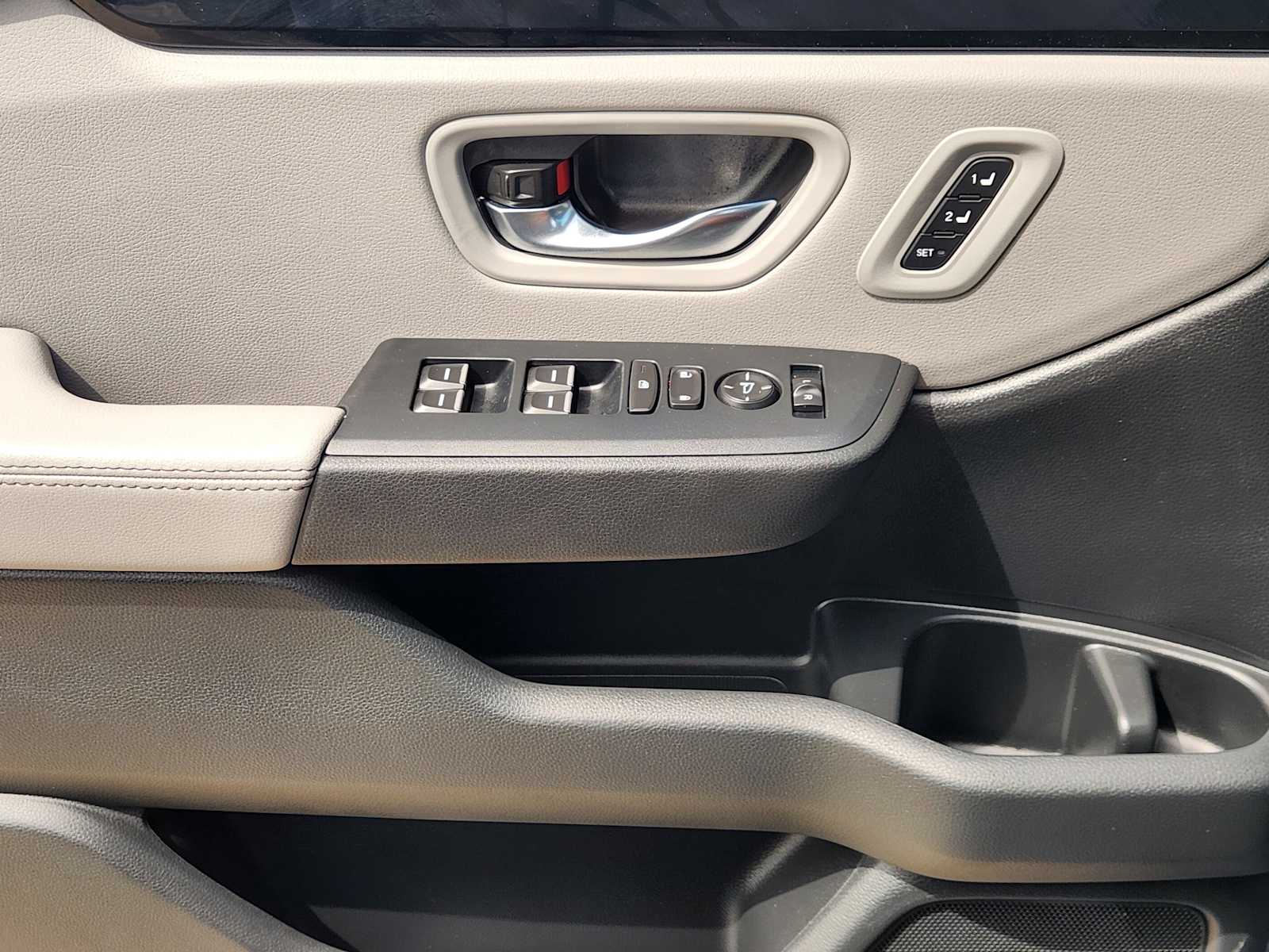 Thumbnail: 2025 Honda Pilot - 30